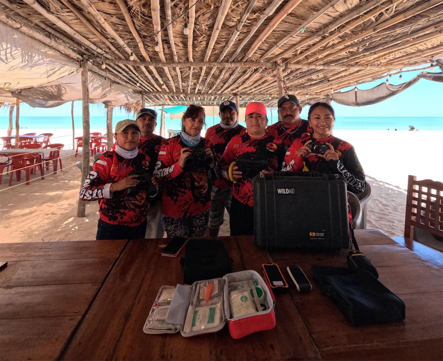 $!En las actividades de monitoreo y vigilancia los hombres trabajan en alianza con las mujeres.