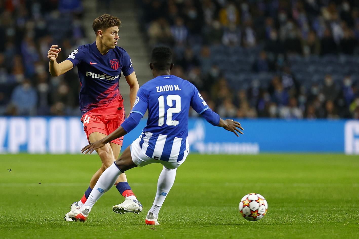 $!Atlético de Madrid golea al Porto en Portugal y avanza a los ‘octavos’ de la Champions League