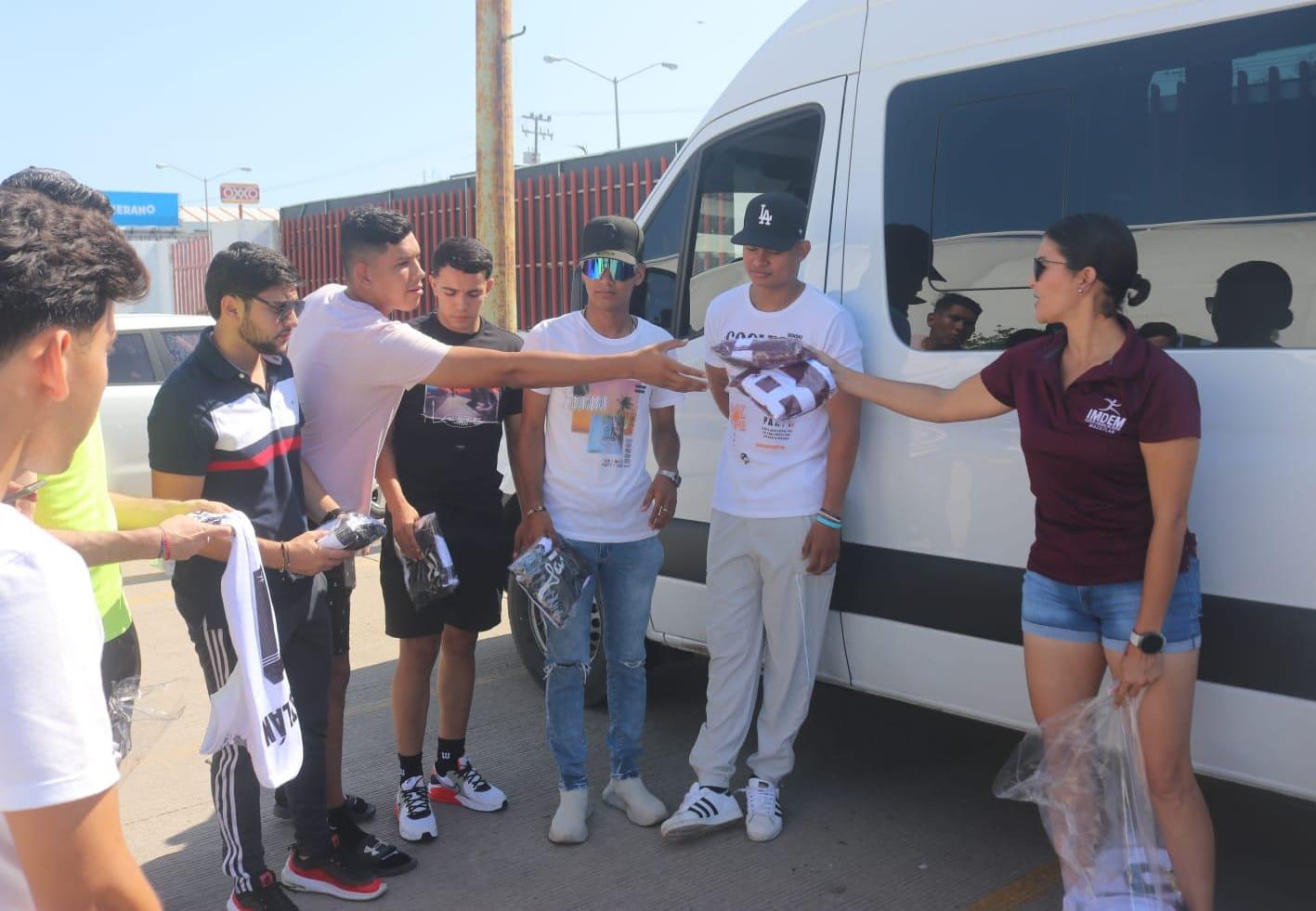 $!Parte rumbo a Culiacán Selección de Liga Imdem para enfrentar el Estatal de Futbol Juvenil Libre