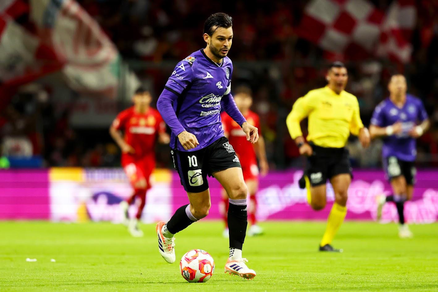 $!Mazatlán FC se quema en el ‘infierno’ ante el campeón