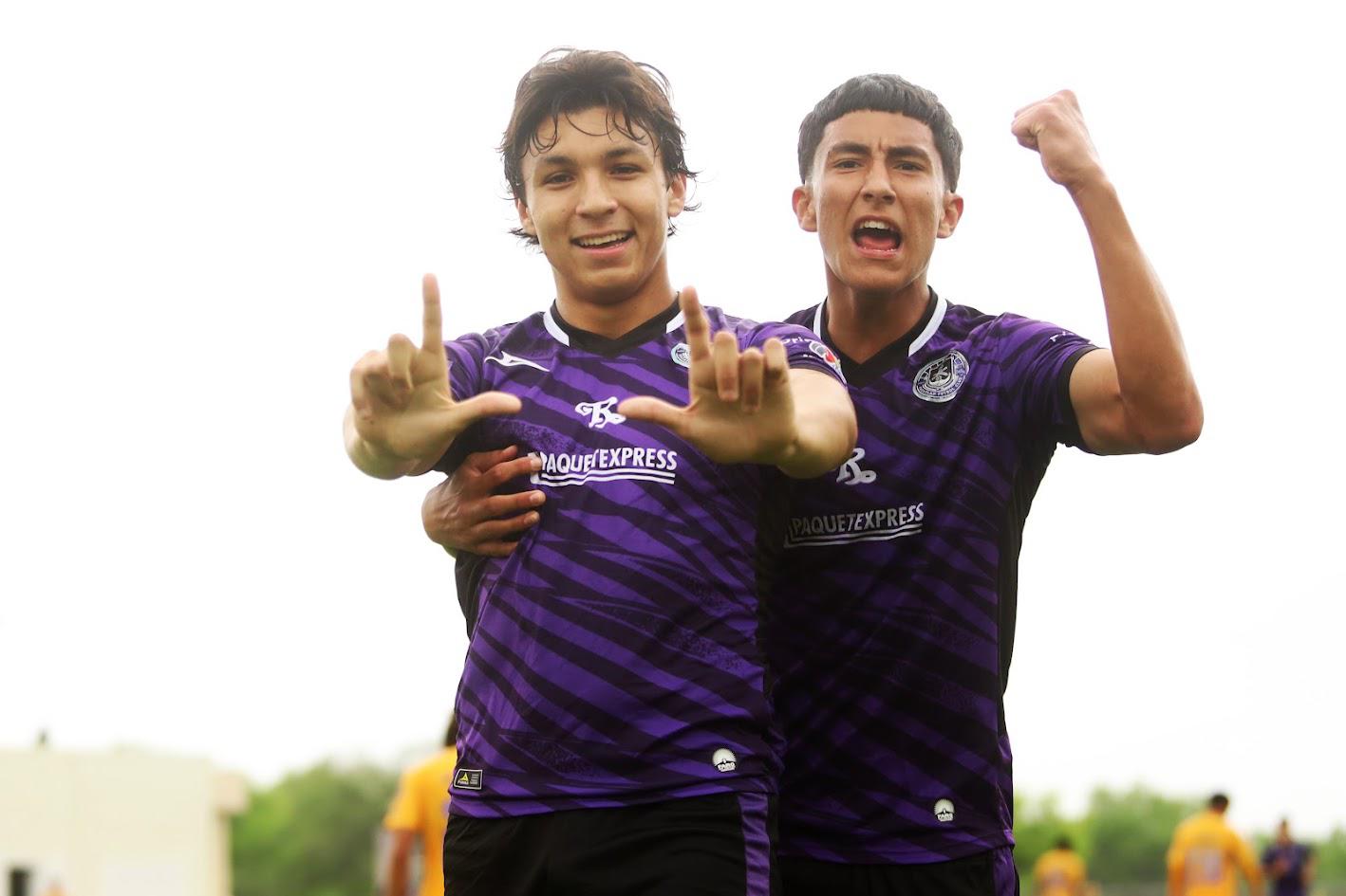 $!La Armería tuvo mañana redonda de triunfos ante Tigres