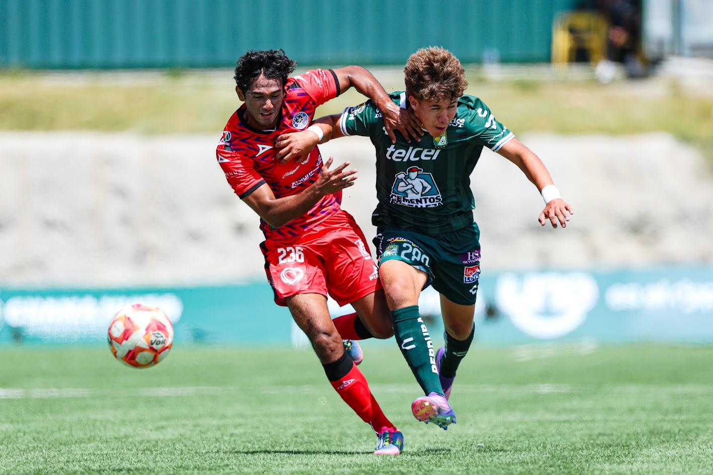 $!La Armería Sub 21 divide puntos ante León