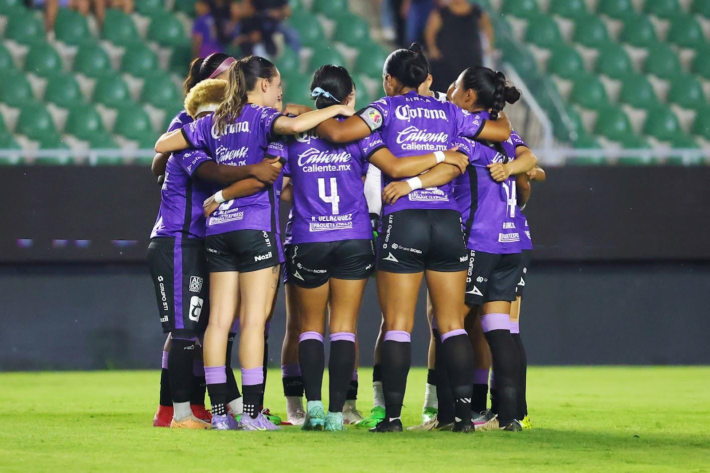 $!Duelo entre Mazatlán Femenil y Pumas es reprogramado por lluvias en la CDMX