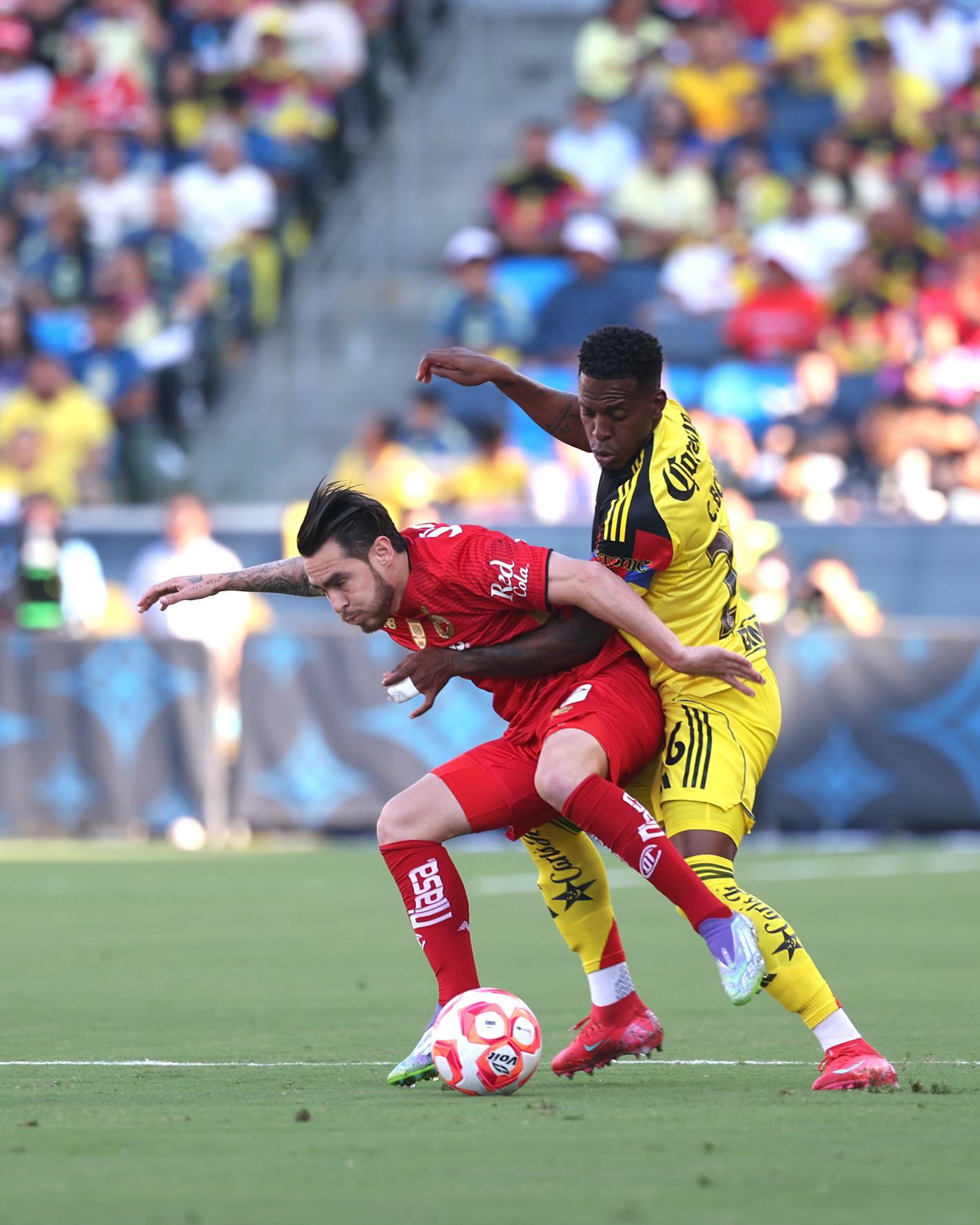 $!Toluca le arrebata el Campeón de Campeones al América