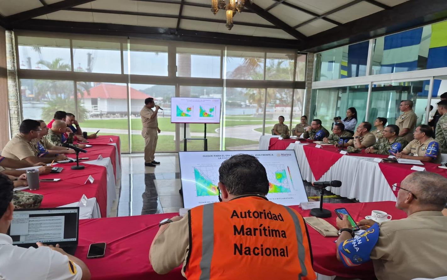 $!Mantienen activo el Plan Marina ante la presencia del huracán Simón