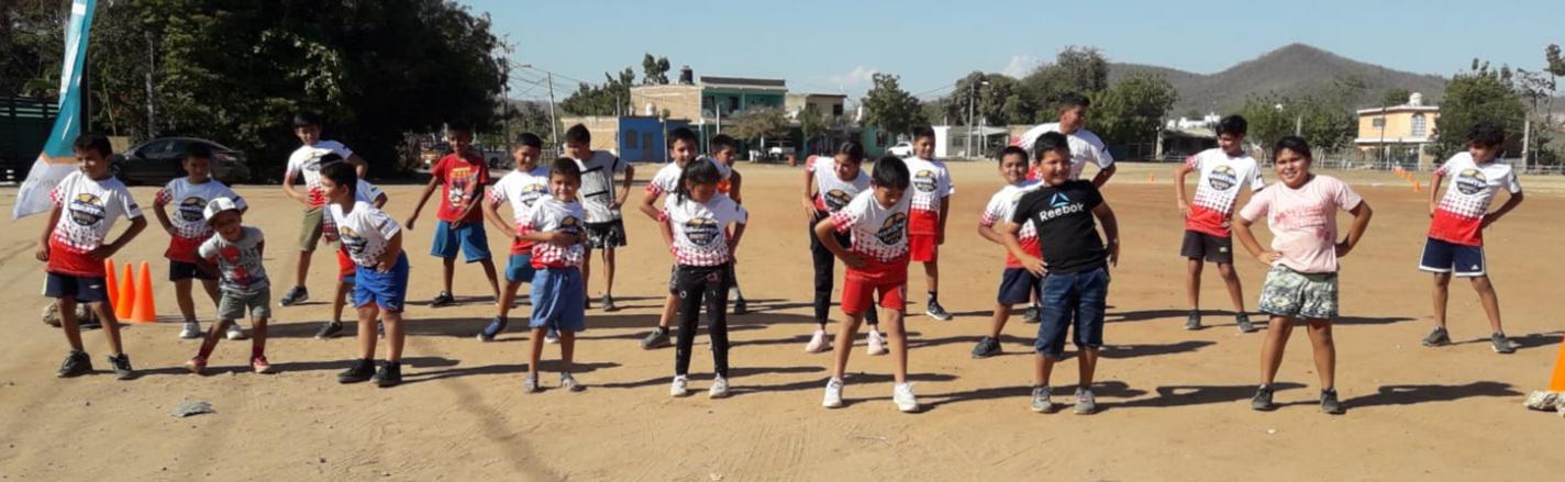 $!Niños festejan su día corriendo en el Festival de la Velocidad, en El Conchi