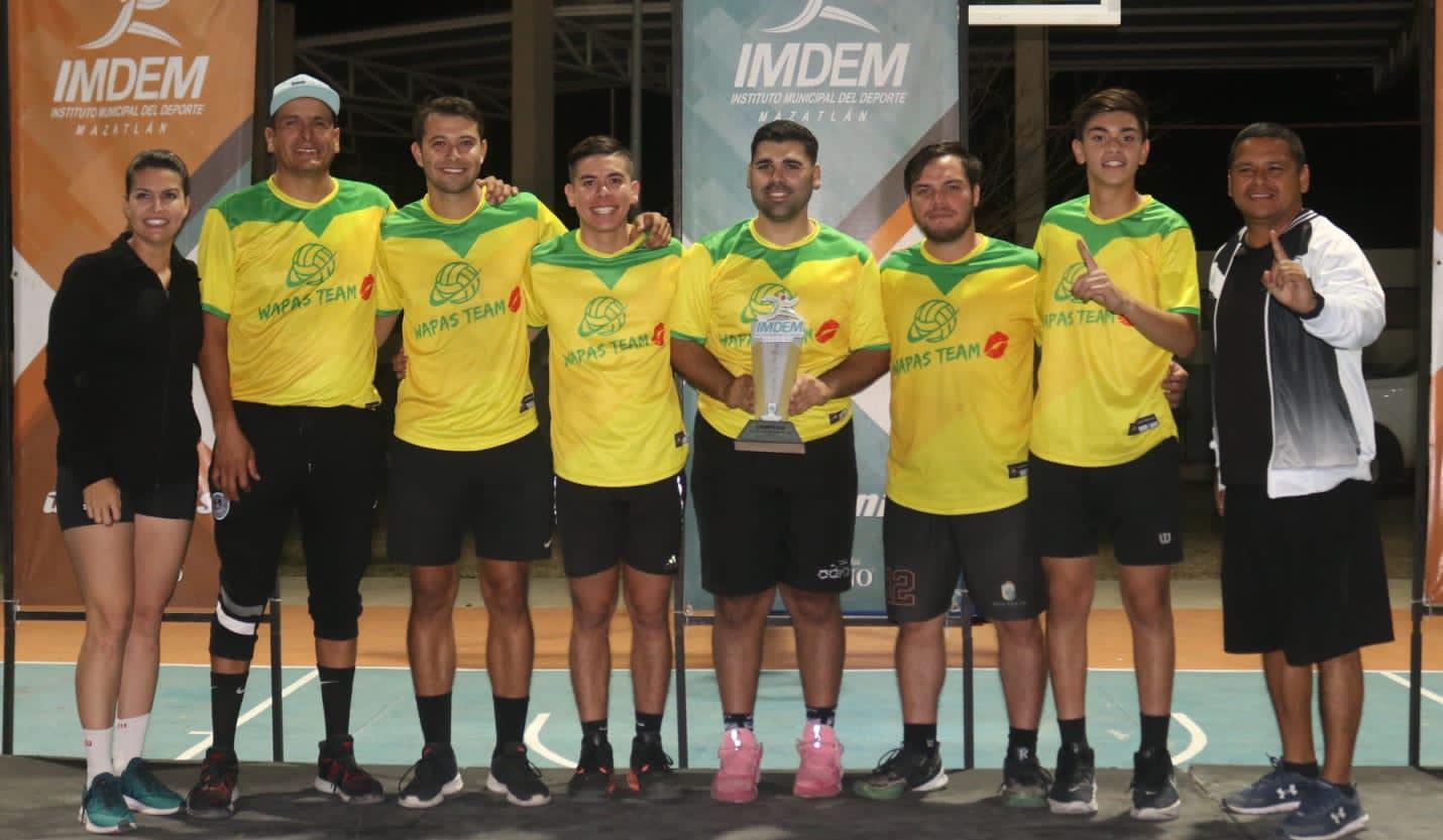 $!Redondean Club Soles y Wapas Team gran campaña con campeonato en Voleibol de Sala Imdem