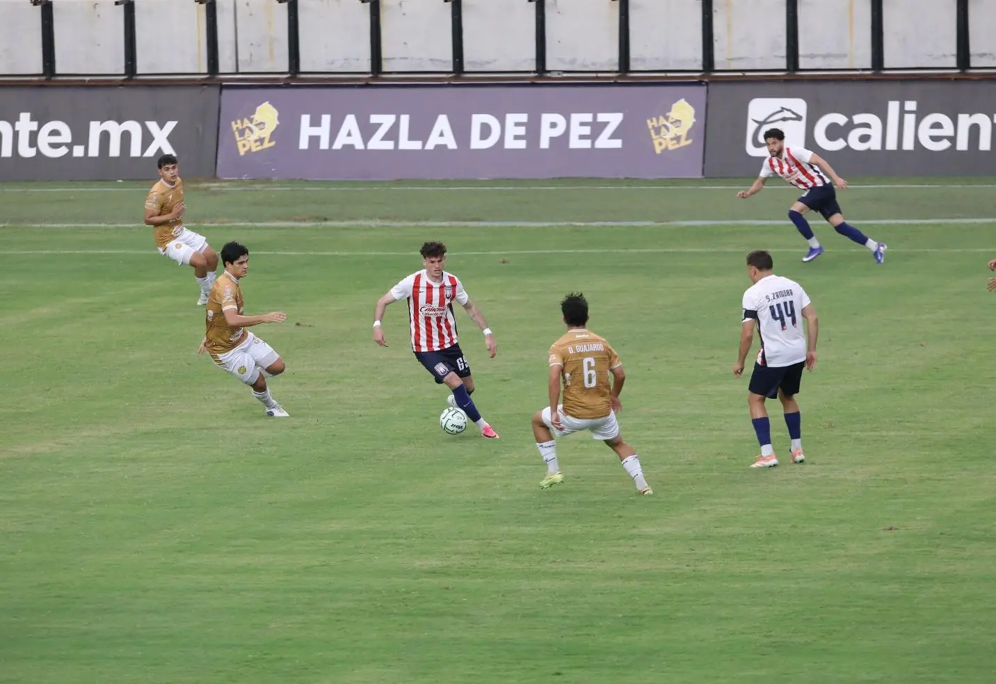 $!Dorados sufre, pero remonta para sacar primer triunfo en casa