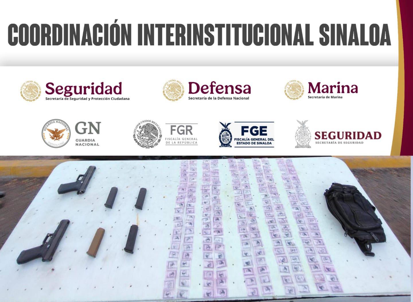 $!Detienen en Rosario a dos civiles armados con presunta droga y una motocicleta robada