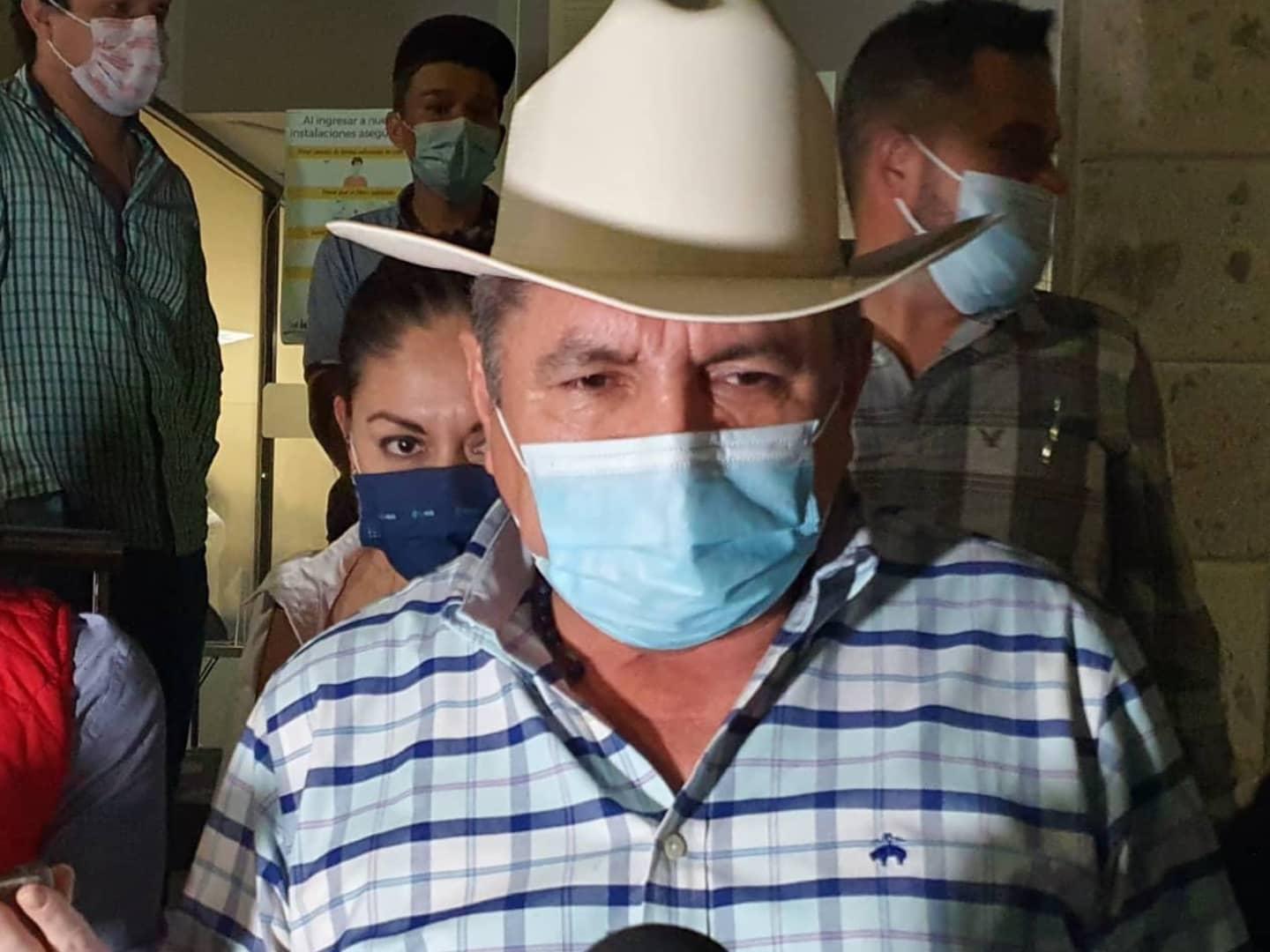 $!Vamos a rescatar Culiacán: Faustino Hernández en su registro a la Alcaldía por el PRI, PAN y PRD ante el IEES