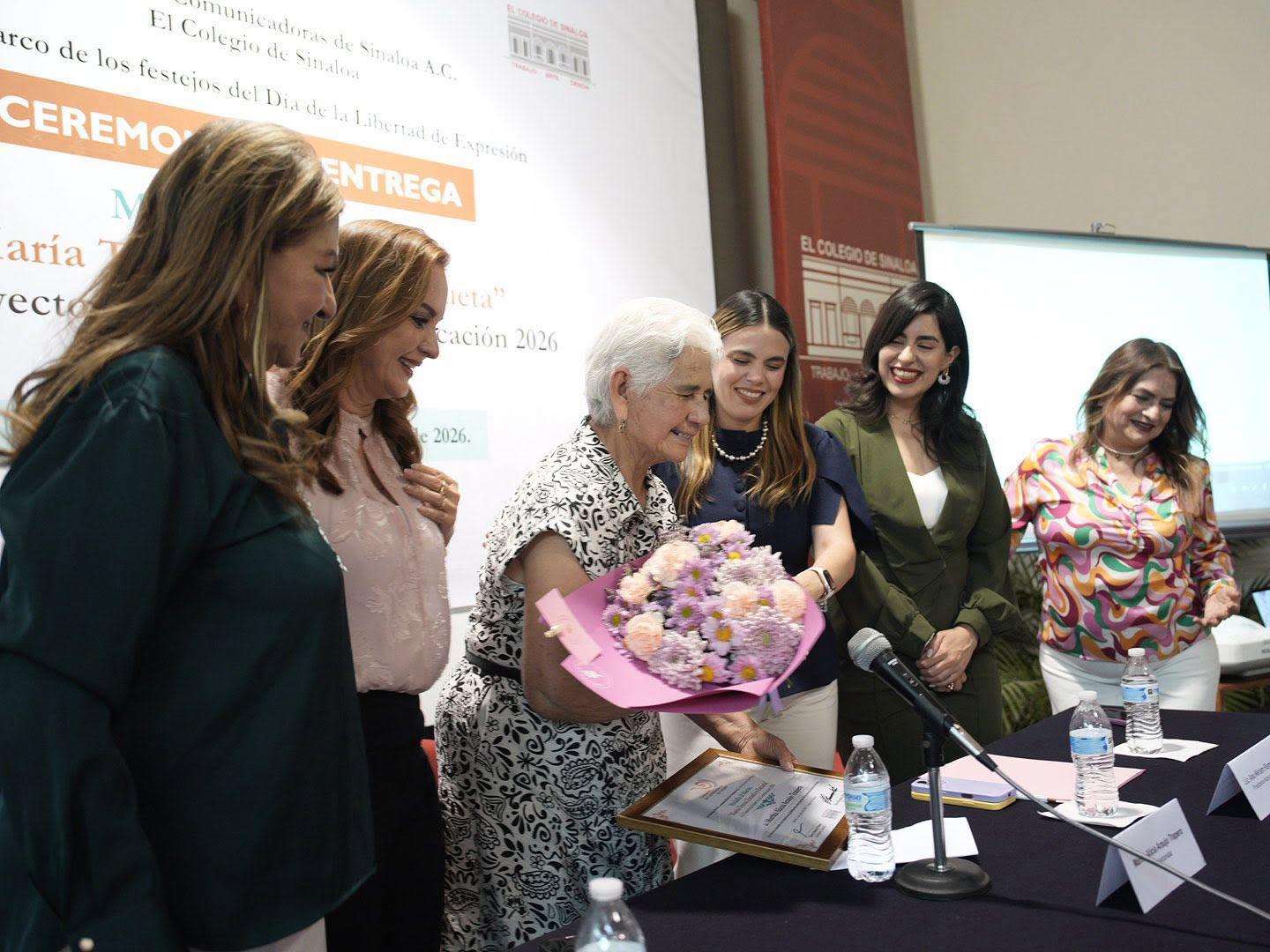 $!Reconocen la trayectoria de Martha Alicia Araujo con la Medalla al Mérito ‘María Teresa Zazueta y Zazueta’
