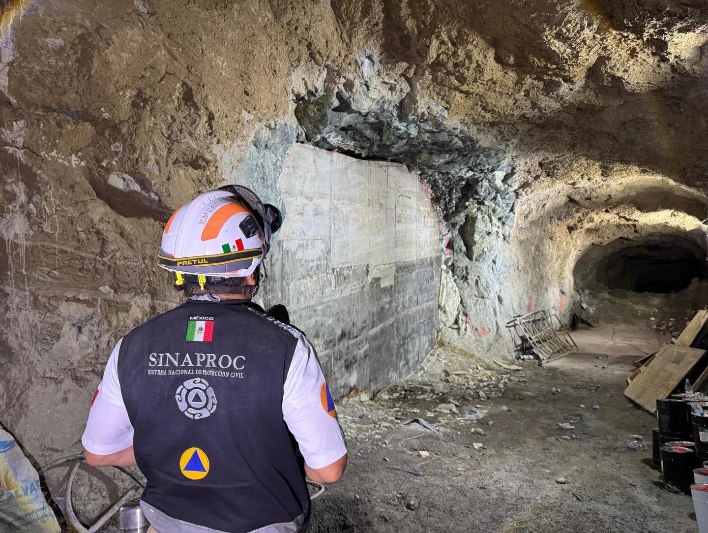 $!Suman 28 días en los que Isidro permanece atrapado en mina de Rosario