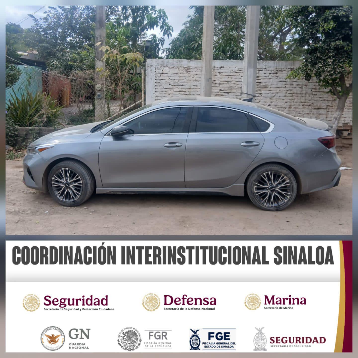 $!Aseguran dos autos con reporte de robo en Aguaruto, Culiacán