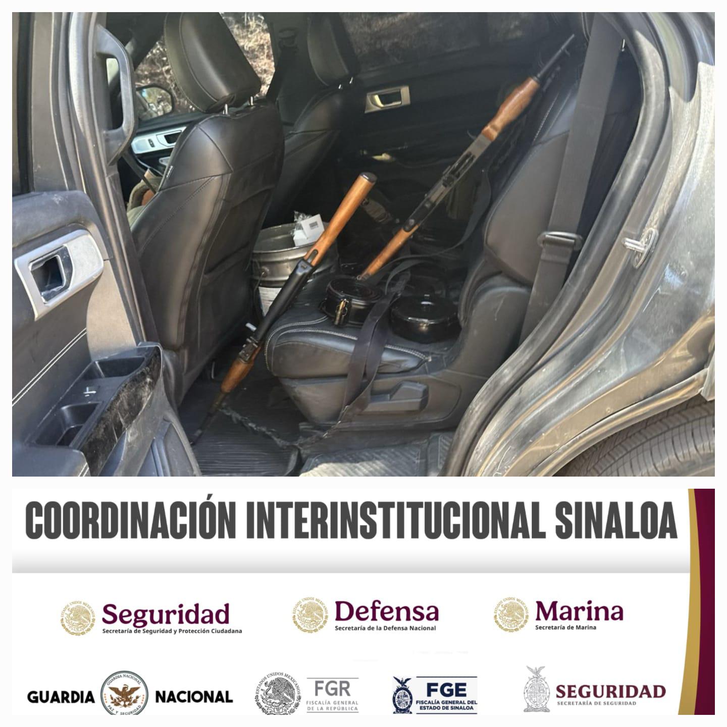 $!Semar asegura 1 ametralladora, 7 fusiles, municiones, equipo táctico y vehículos robados en Culiacán