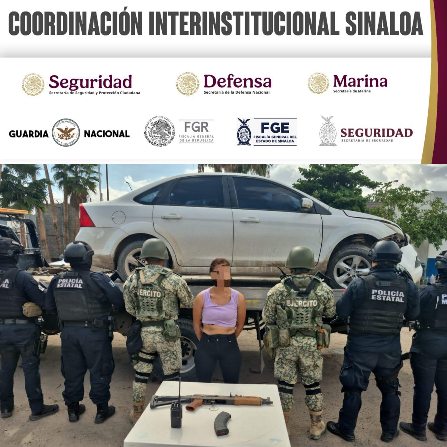 $!Detienen a un hombre y una mujer tras robo de vehículo y persecución en Navolato