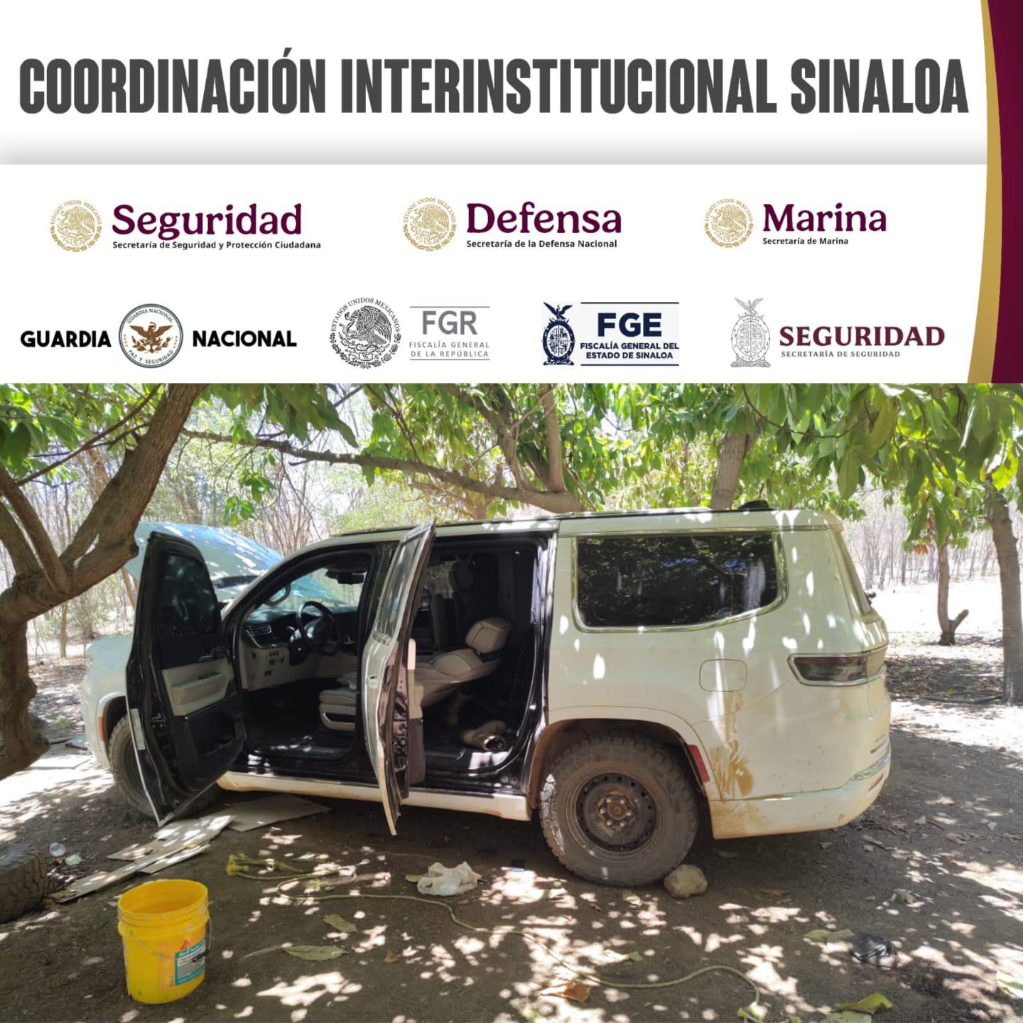 $!Personal naval libera a dos personas que habían sido privadas de libertad y detienen a 6 civiles, en Culiacán