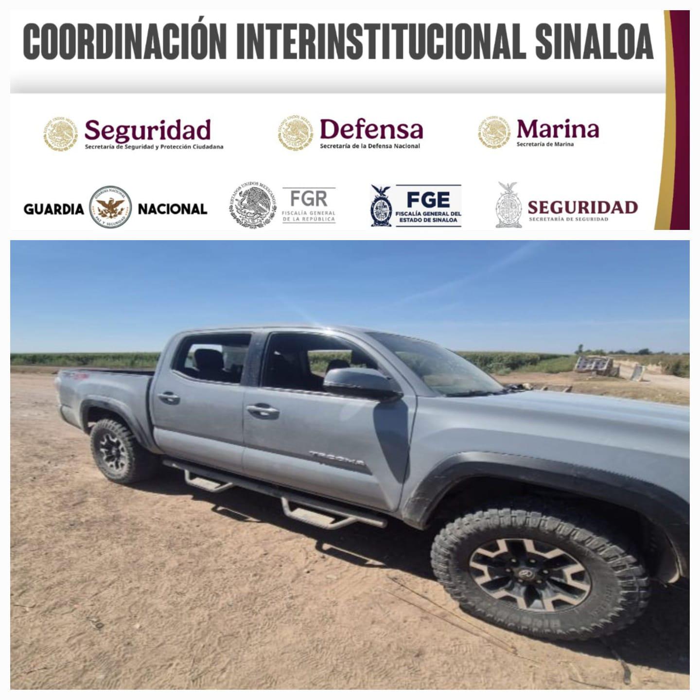 $!Aseguran armamento y dos vehículos, uno de ellos baleado, en Navolato y Culiacán