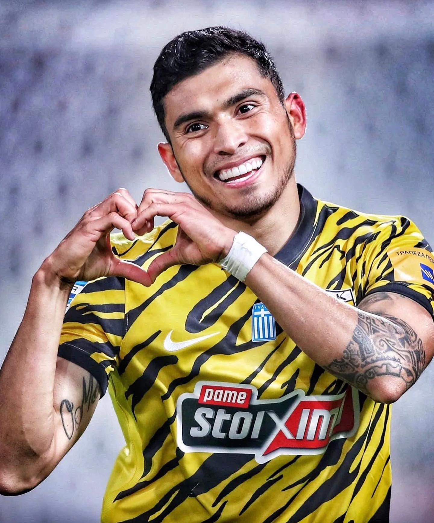 $!Orbelín Pineda marca golazo en triunfo del AEK Atenas