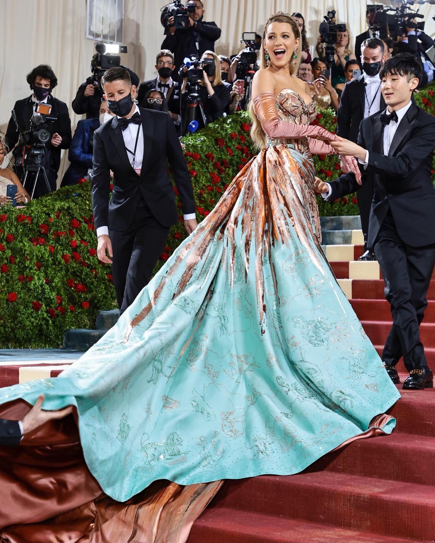 $!Blake Lively sorprende con una revelación en su vestuario.
