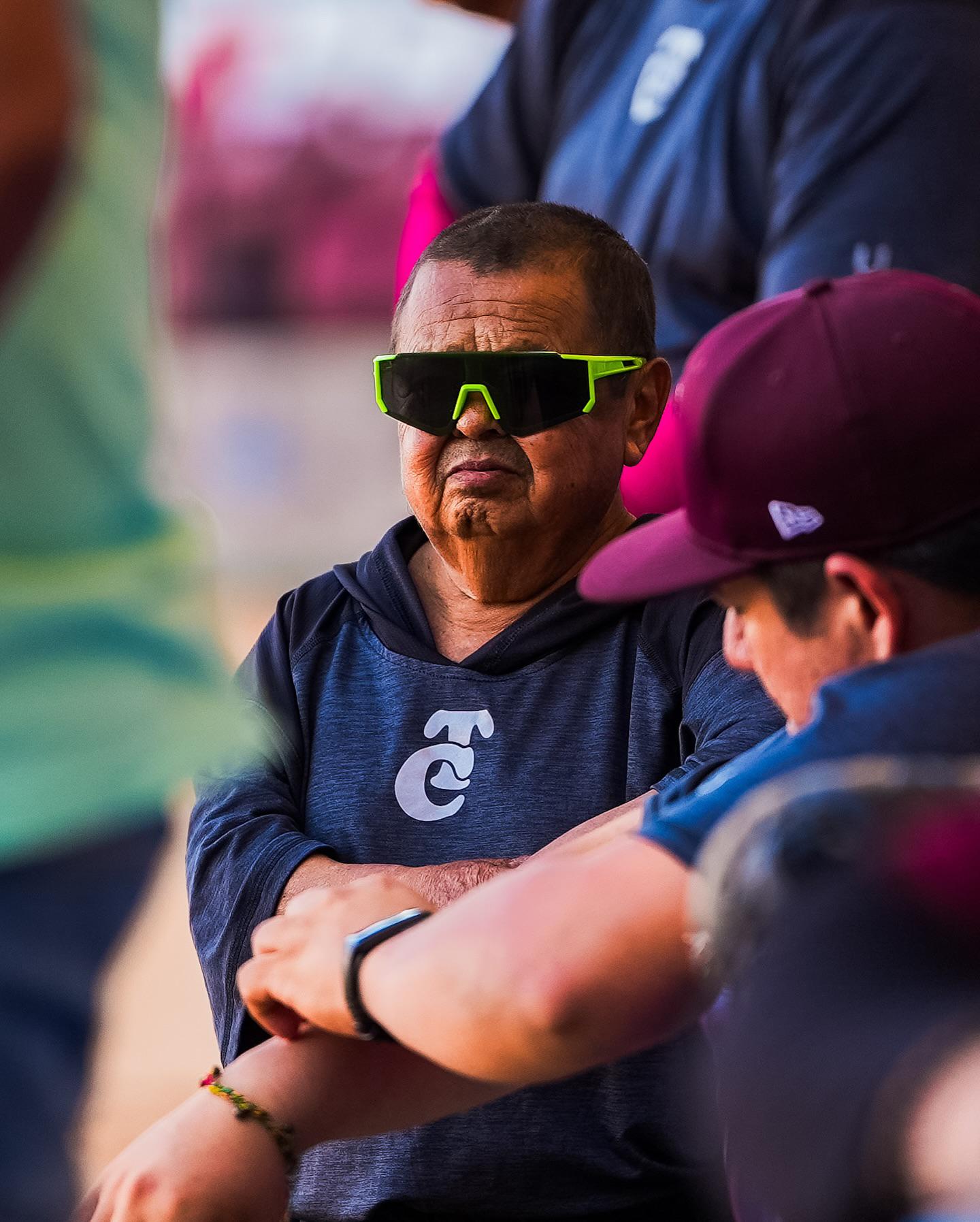 $!Fallece Tony Romero, icónico Bat Boy de Tomateros de Culiacán