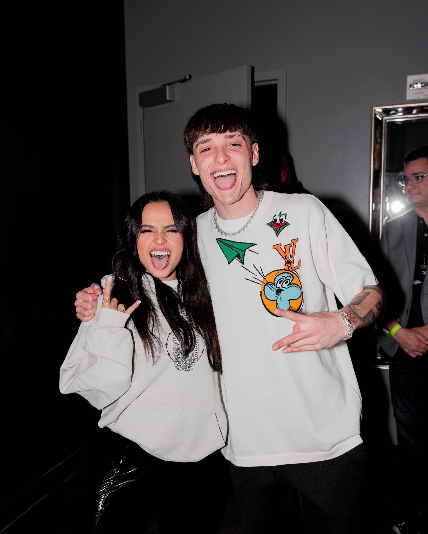 $!Becky G y Peso Pluma.