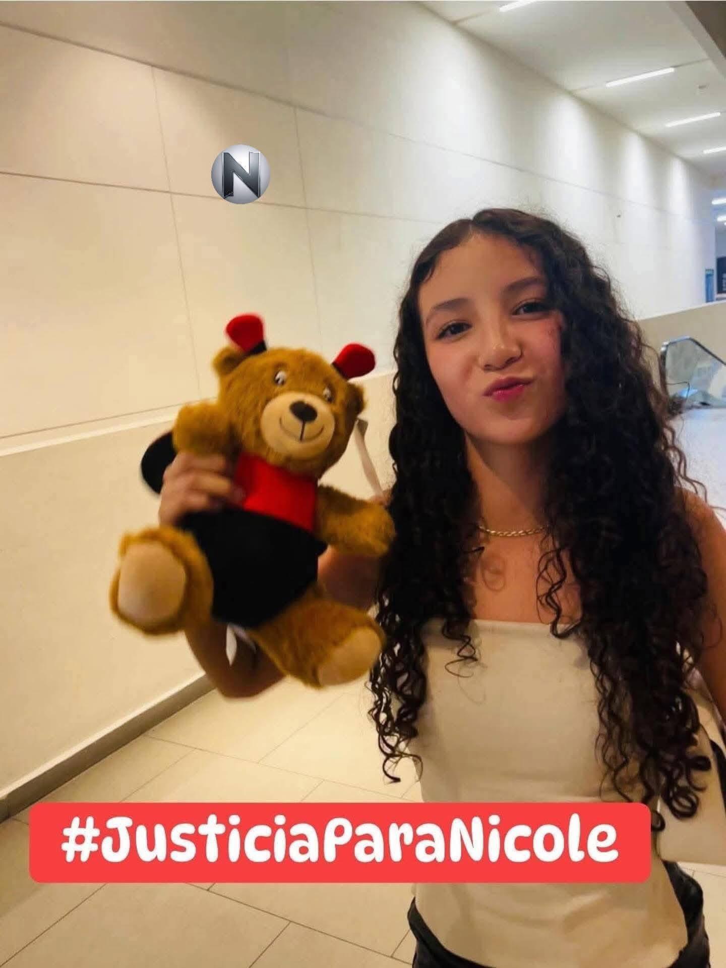$!Vinculan a proceso a la madre y al padrastro de Paloma Nicole, adolescente que falleció tras una cirugía estética