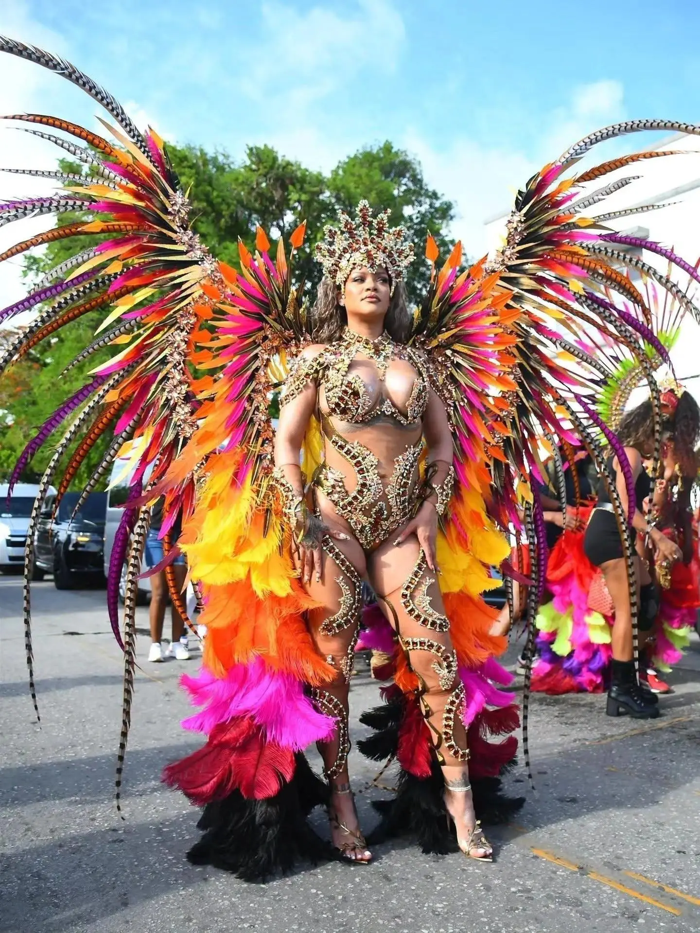$!La presencia de Rihanna en el carnaval de Barbados se ha convertido prácticamente en una tradición.