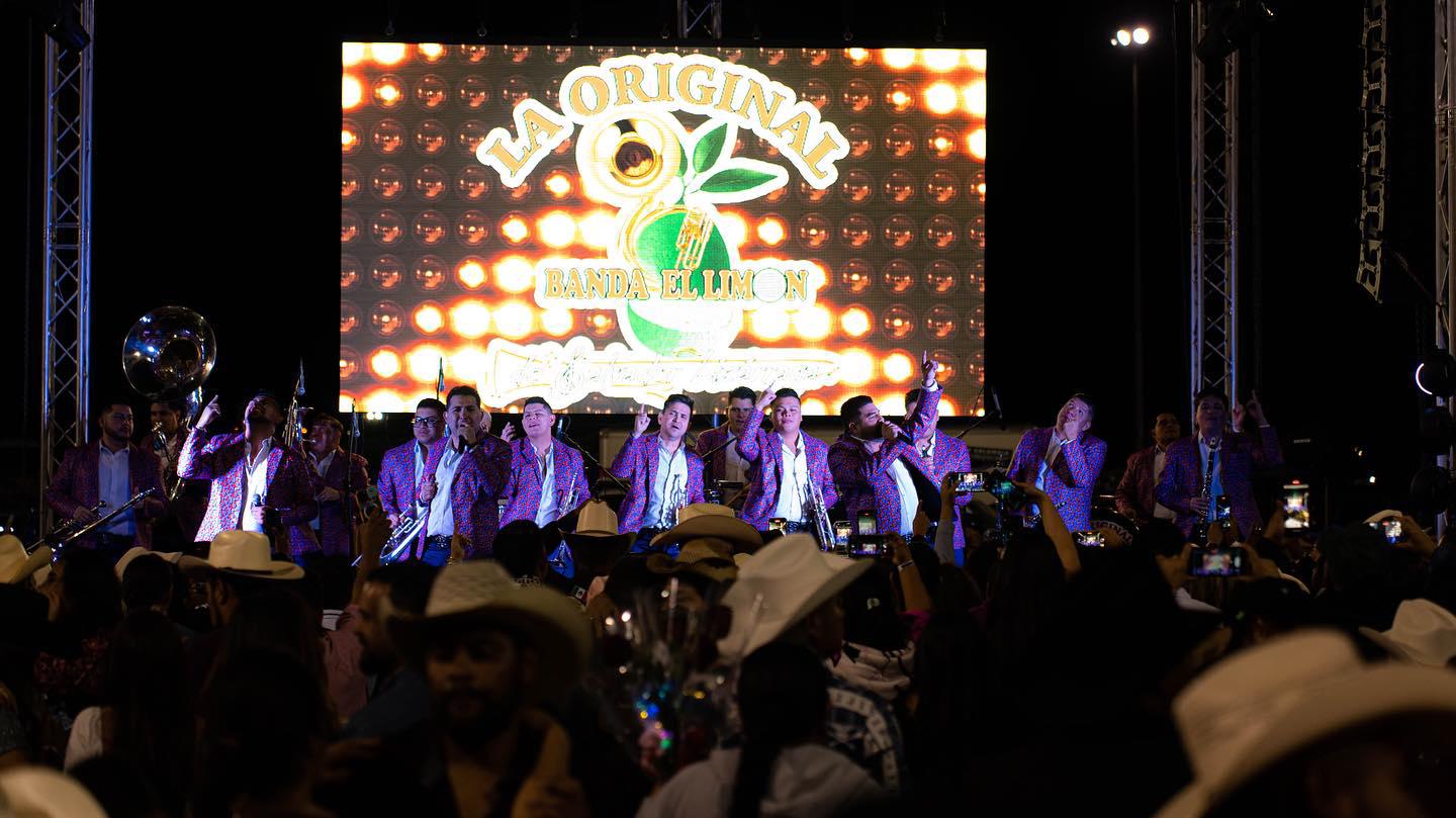 $!La Original Banda el Limón de Salvador Lizárraga es una agrupación de música regional mexicana.