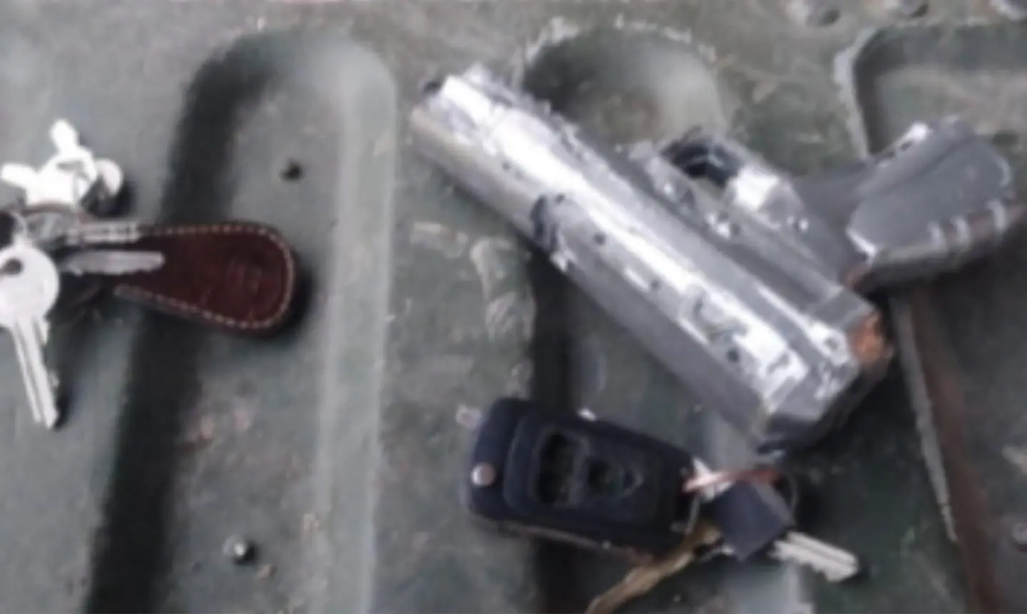 $!Militares detienen a presunto asaltante con réplica de arma de fuego