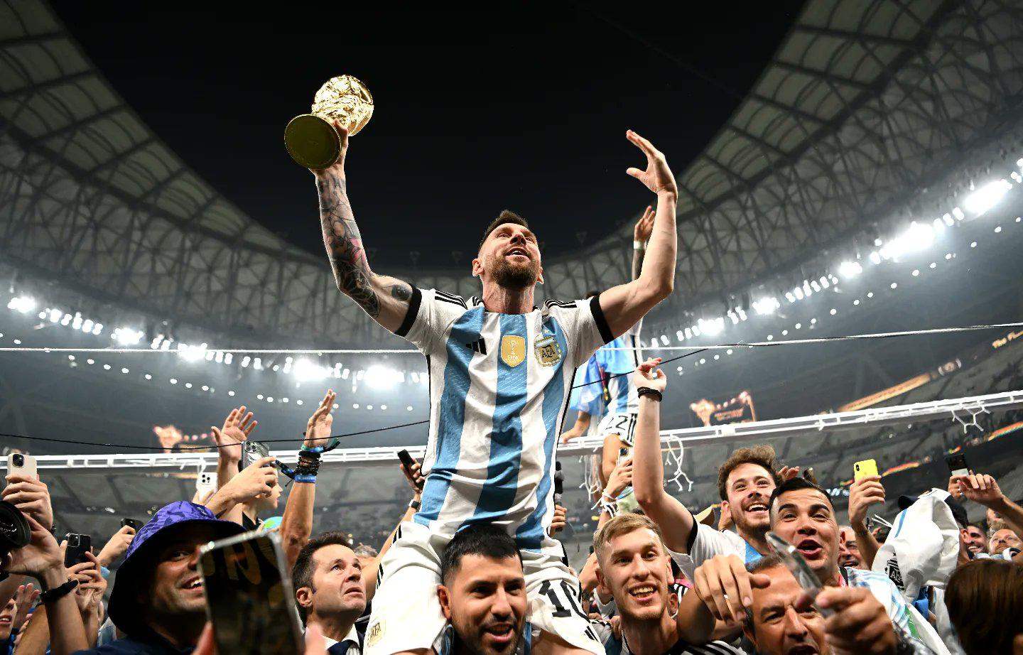 $!FIFA abre proceso disciplinario a Argentina por acciones de ‘Dibu’ en final de Qatar