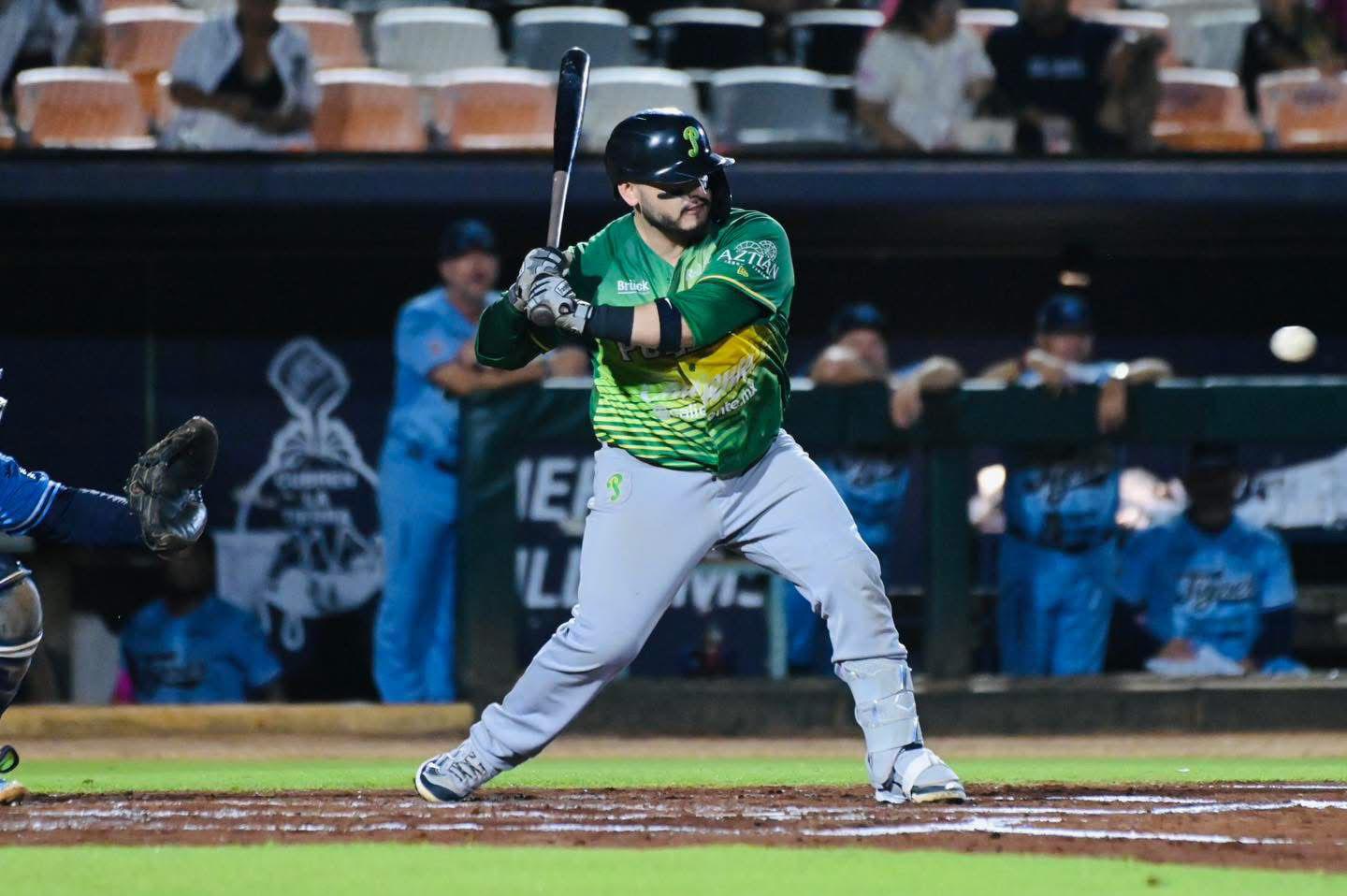 $!El mazatleco Juan Mora arranca con todo en la postemporada de la Liga Mexicana de Beisbol