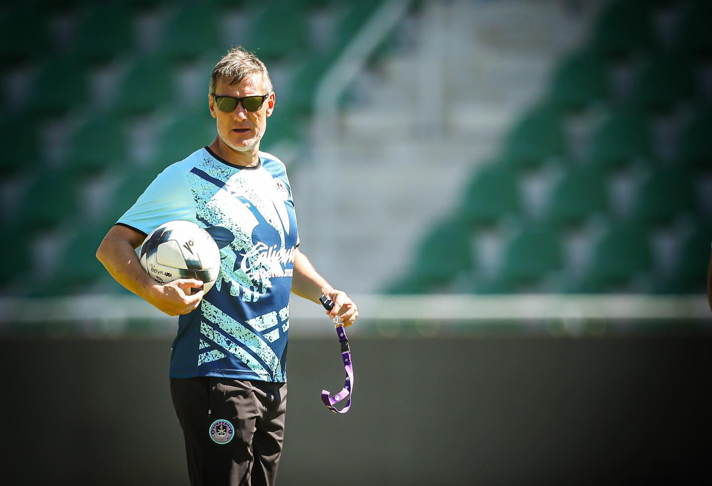 $!Mazatlán FC, sin hallar al director técnico adecuado