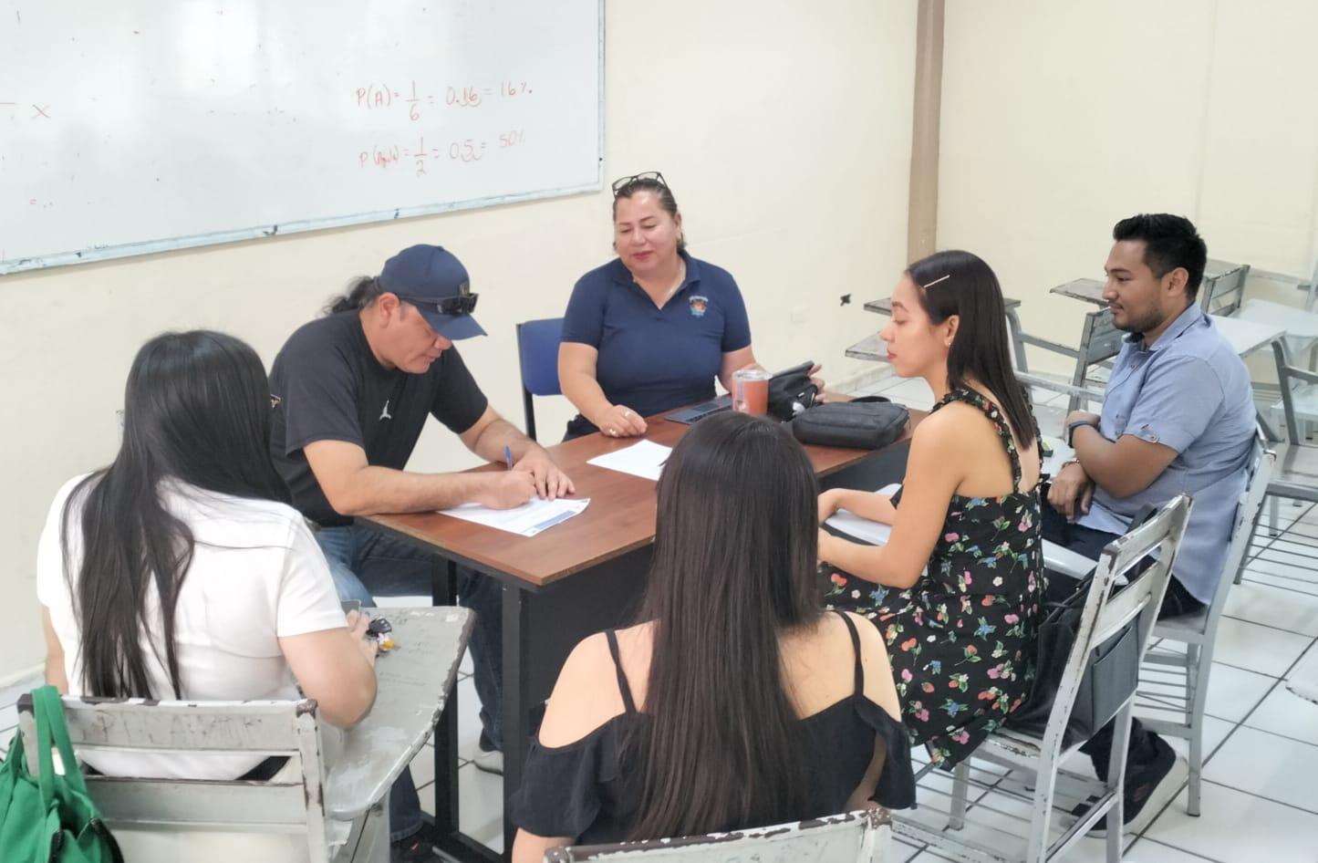 $!Susana Tirado, la versátil ‘teacher’ del softbol sinaloense