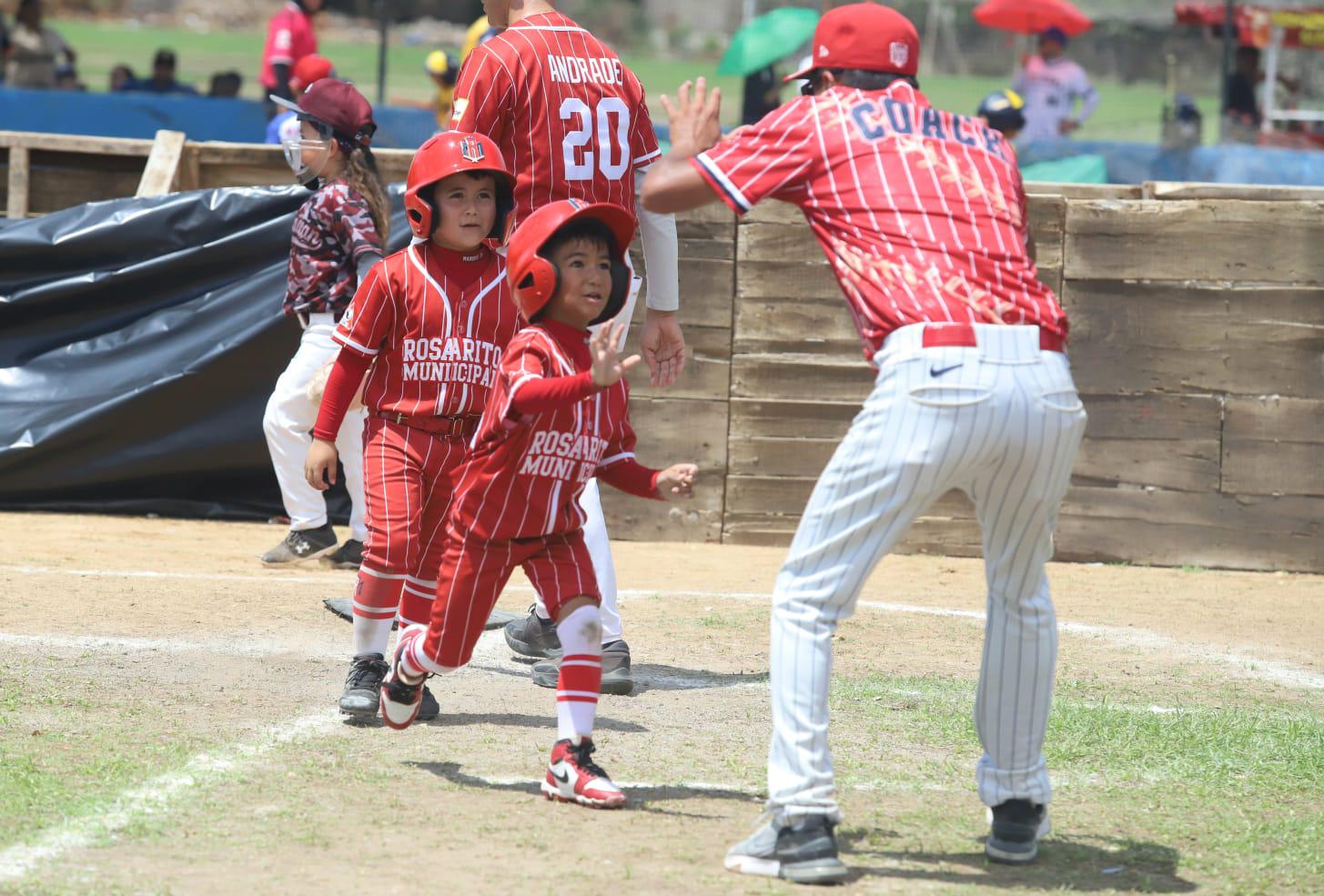 $!Liga Quintero Castañeda Azul arrasa en el Nacional Escuelita-Pastel 2026