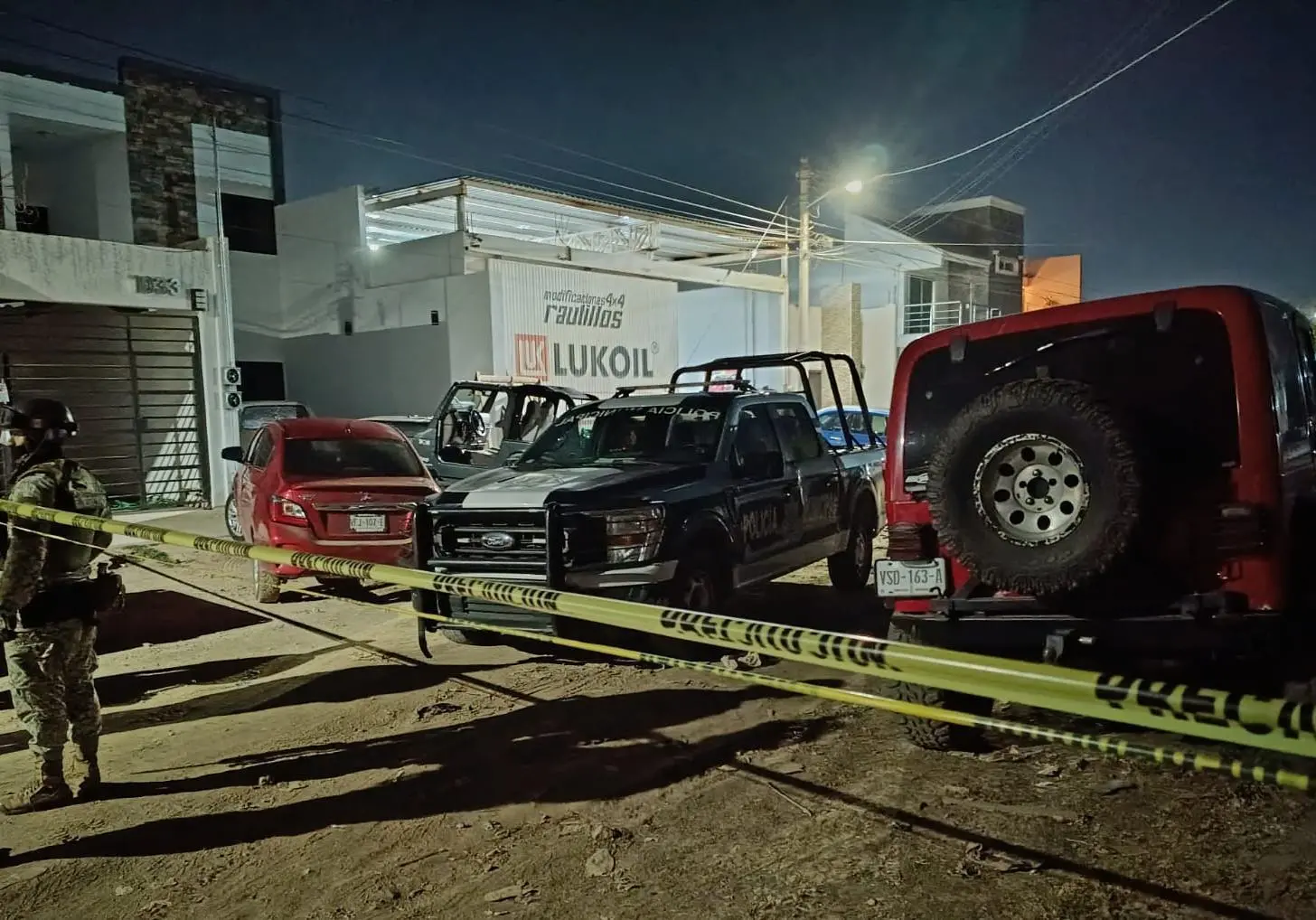 $!Balean a encargado de taller en la colonia Jaripillo, en Mazatlán