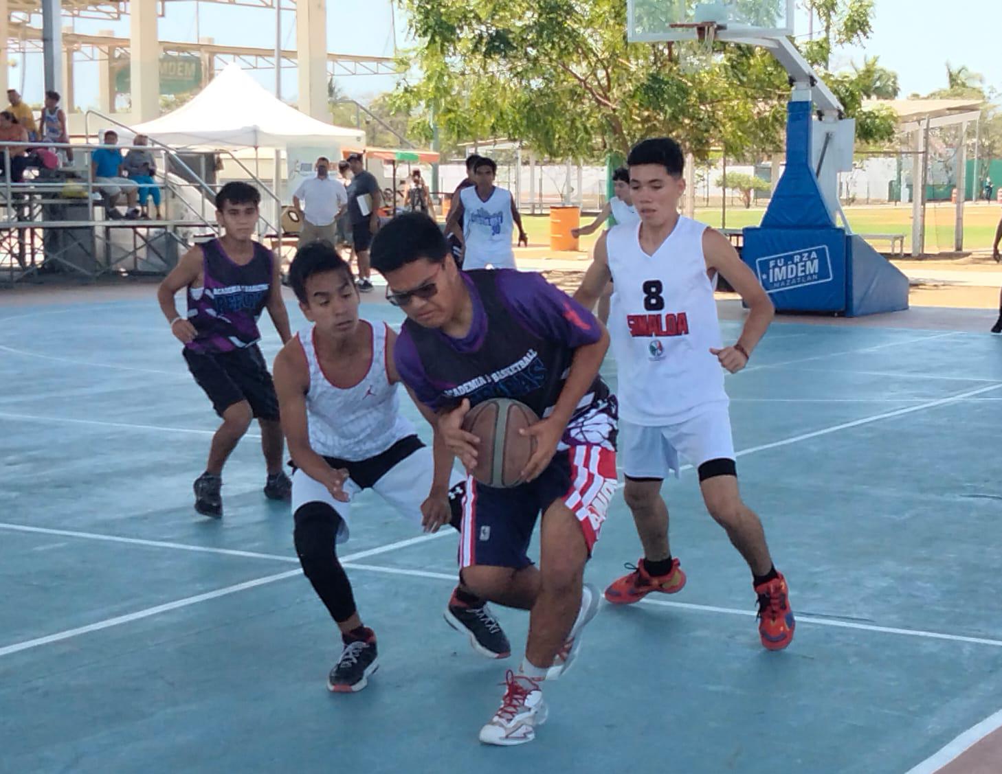 $!CBTIS 51 debuta con pie derecho en Copa Mazatlán de Basketball Venados 2022