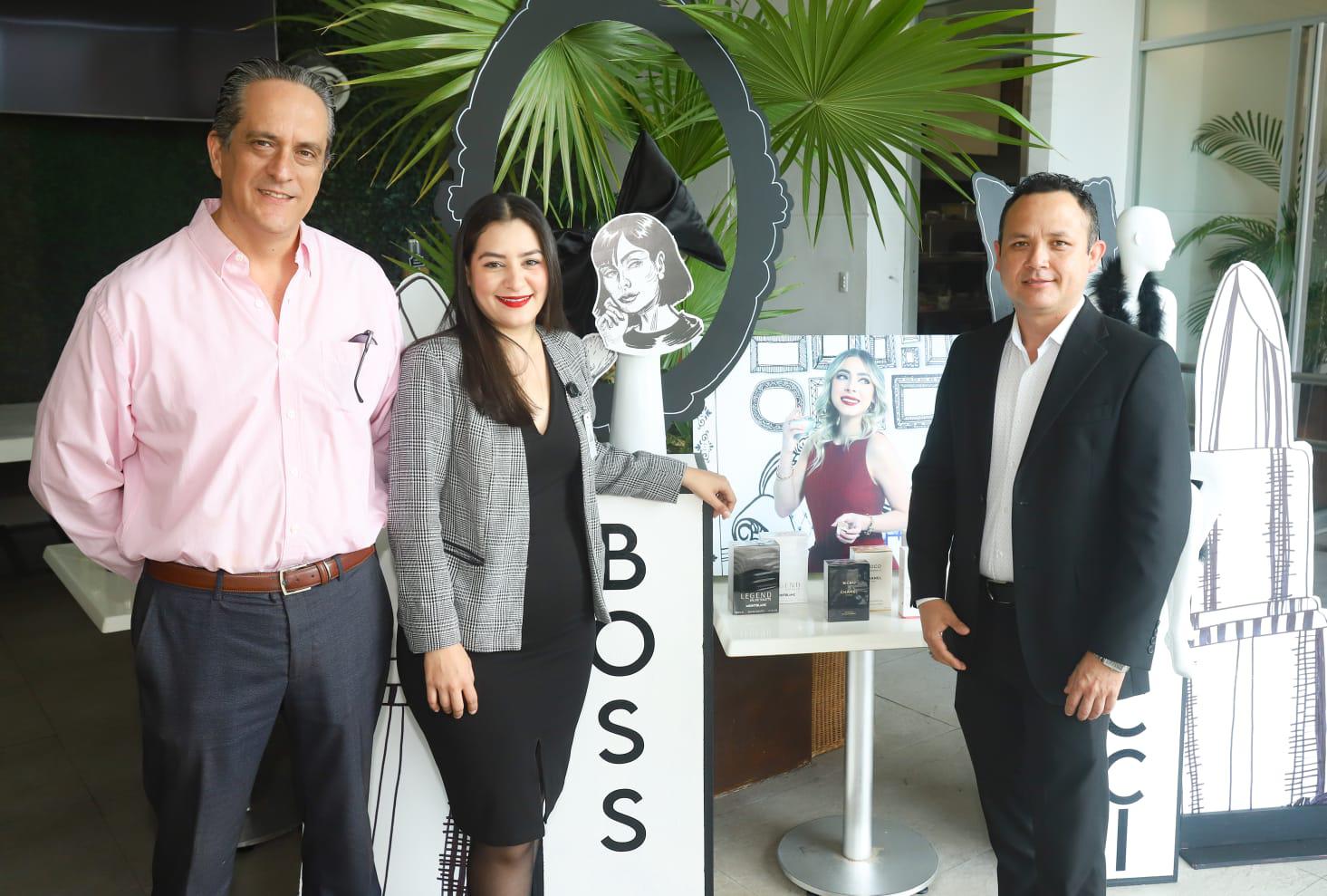 $!Gilberto Jiménez, Dennise Rodríguez y Gilberto Villalobos.