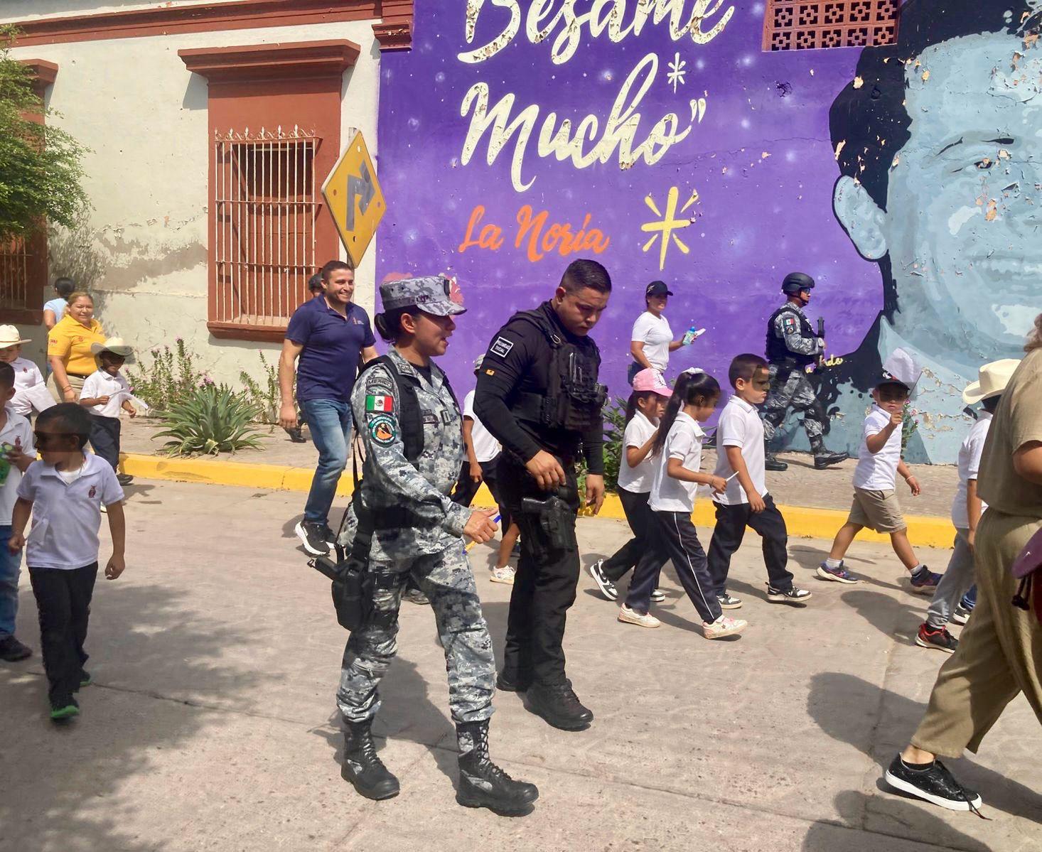 $!Realizan convivencia segura con caminata rural en La Noria