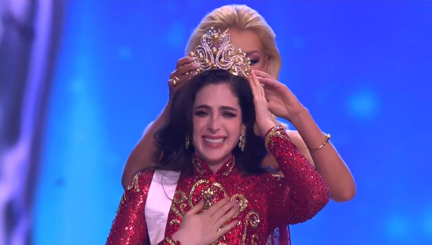 $!¡Lo logró! Fátima Bosch se corona como la nueva Miss Universo 2025