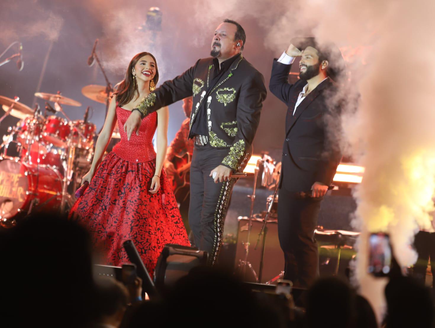 $!Casi tres horas de concierto ofrecieron al público.