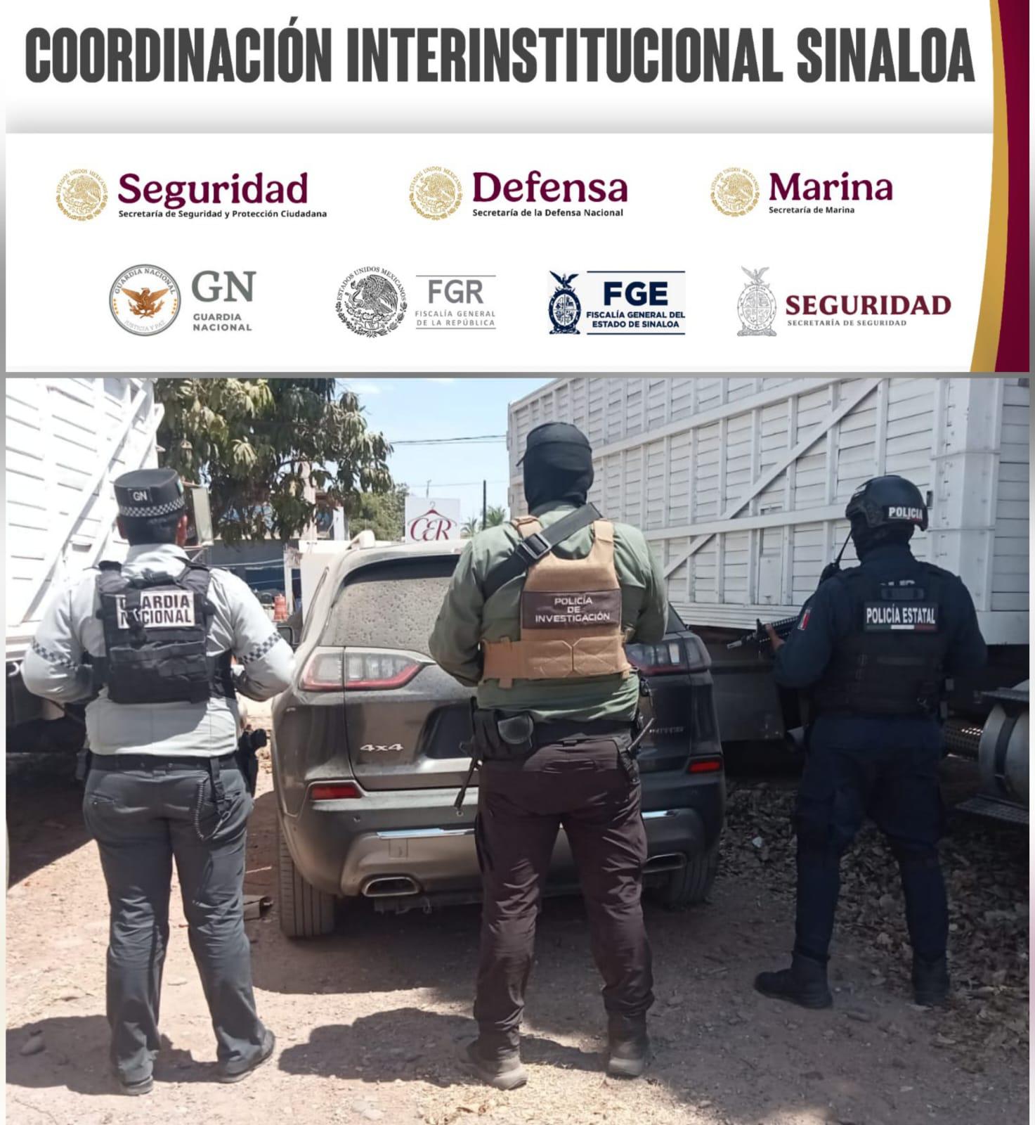 $!Aseguran dos camionetas con reporte de robo en Quilá, al sur de Culiacán