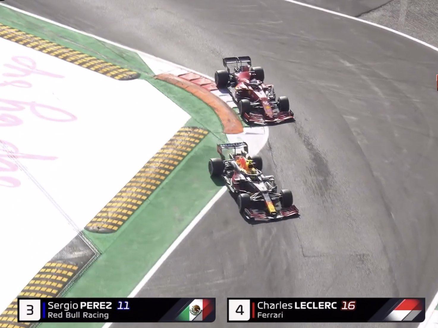 $!Checo Pérez finaliza tercero en GP de Italia, pero sanción le impide subir al podio