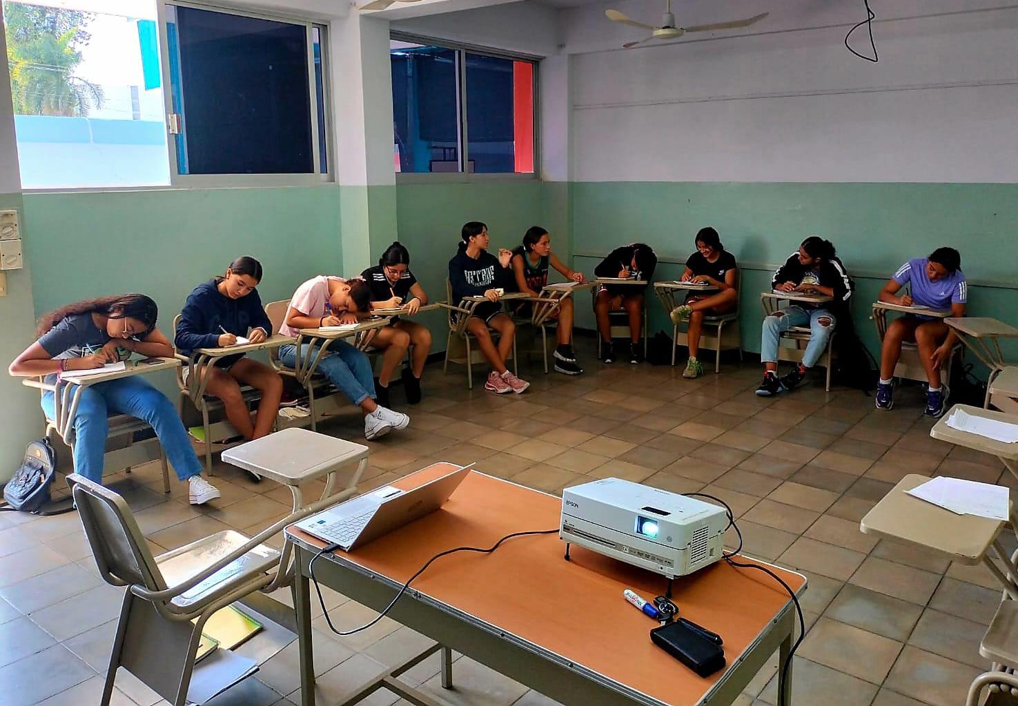 $!Fortalecen atletas mazatlecos su mente para encarar los Nacionales Conade 2023