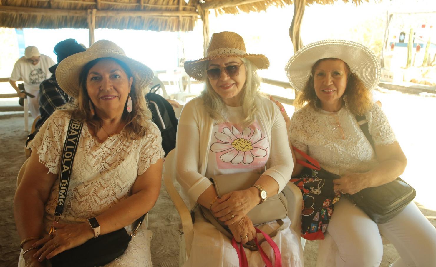 $!Juanita Beltrán, Lupita Heredia y Blanca Cota.