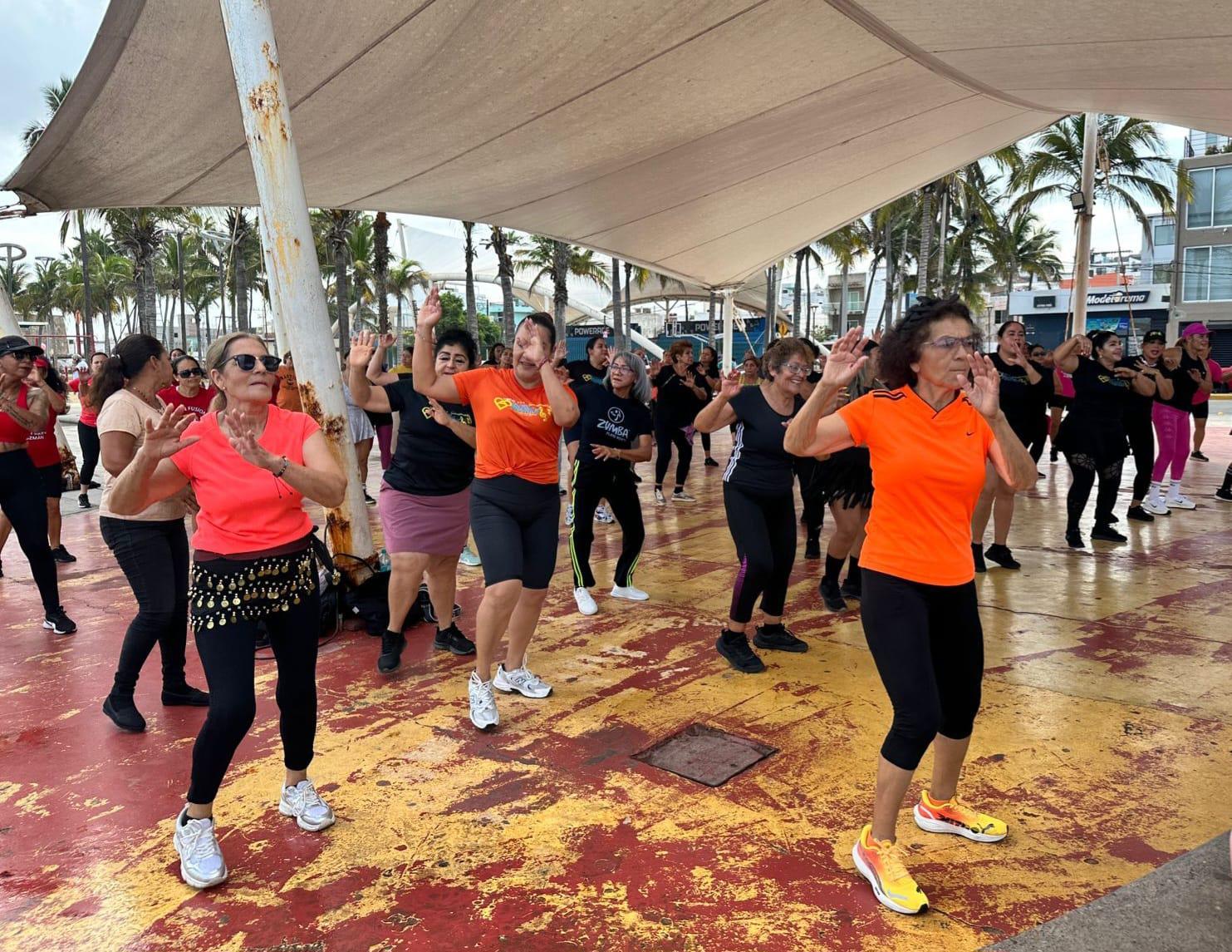 $!Bailan por una causa: realizan Masterclass para apoyar a Abad Tonatiel