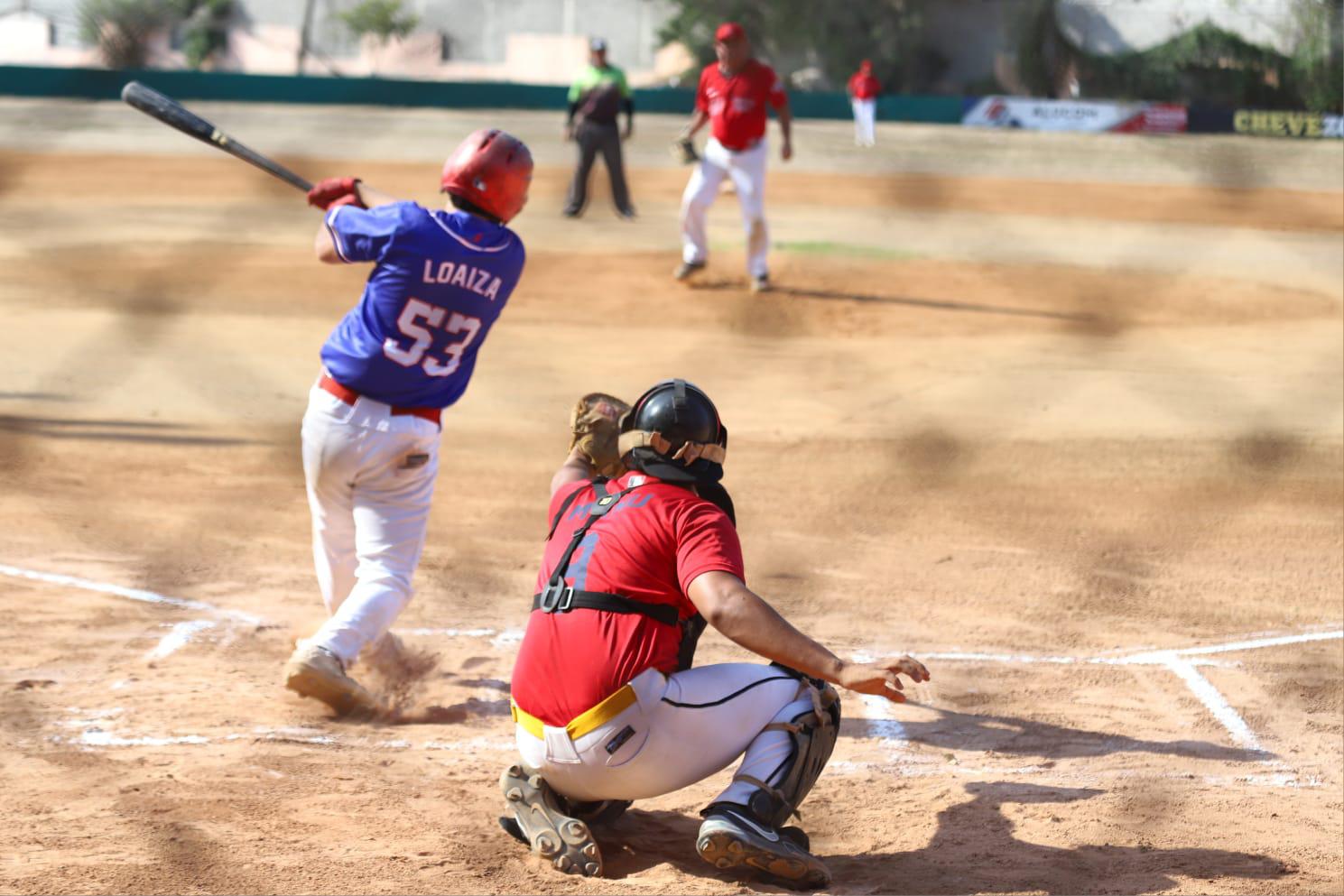 $!Team Zurdo Ramírez dobla a Productos Quelite en Liga Meseros al Bat