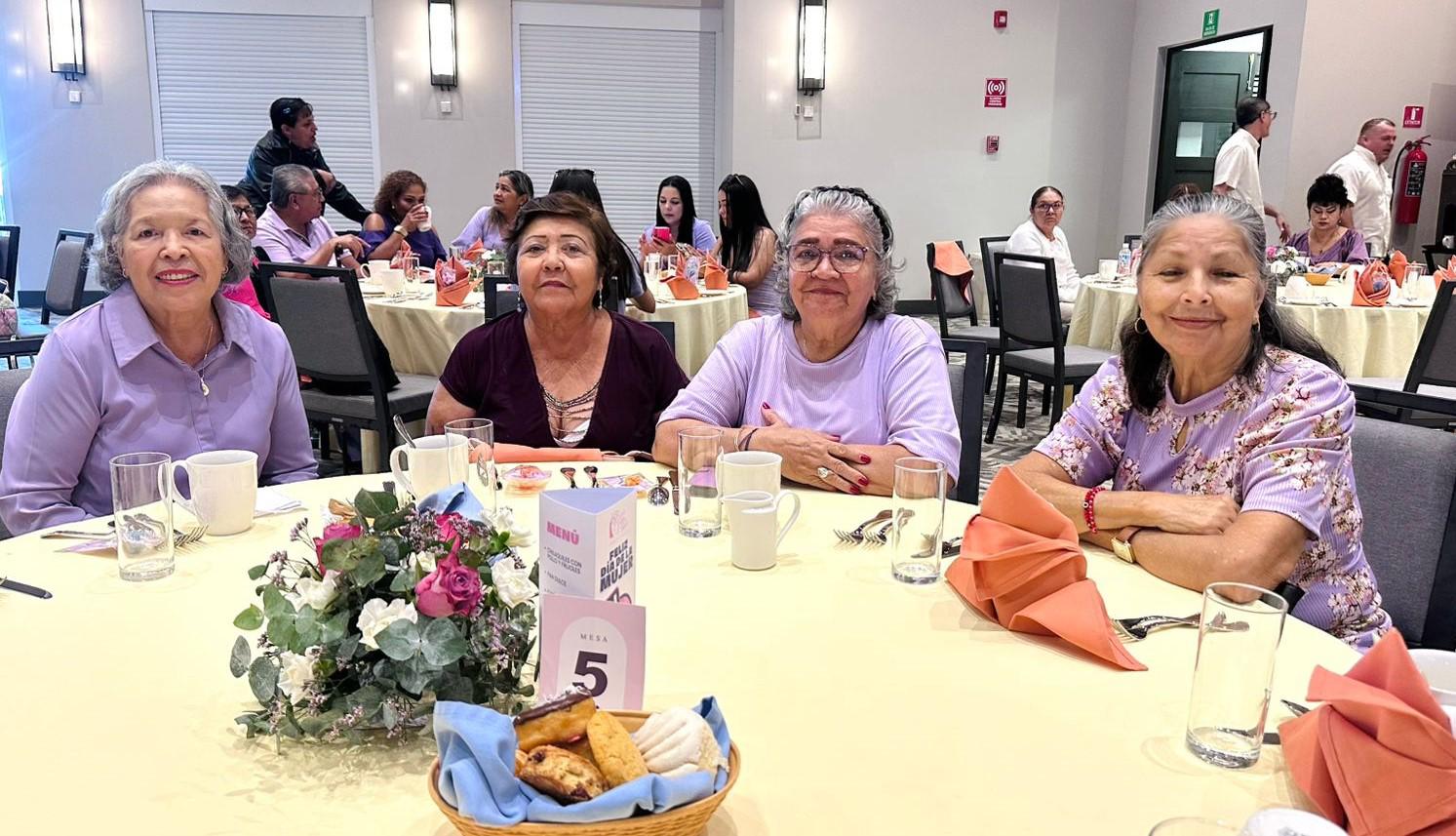 $!Amalia Lora, Lupita Limón, Ana Bertha Limón y Laura Sarabia.