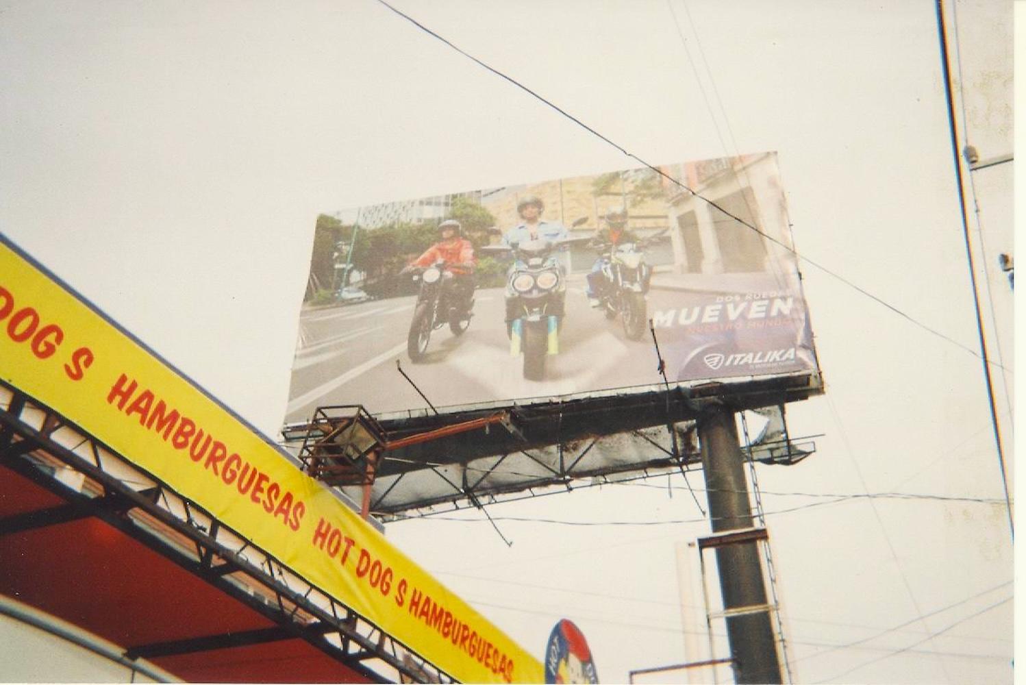 $!Para Rosa, el sonido de las motocicletas está asociado a la desaparición de su hijo Juan.