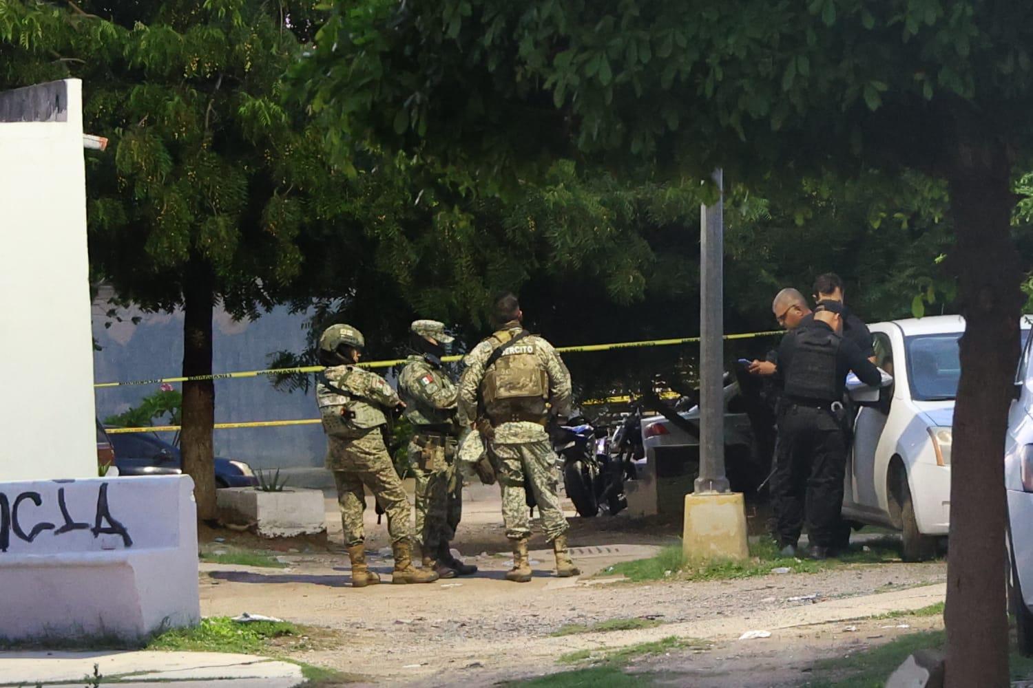 $!Asesinan a balazos a un hombre dentro de su vivienda en La Riviera, en Mazatlán