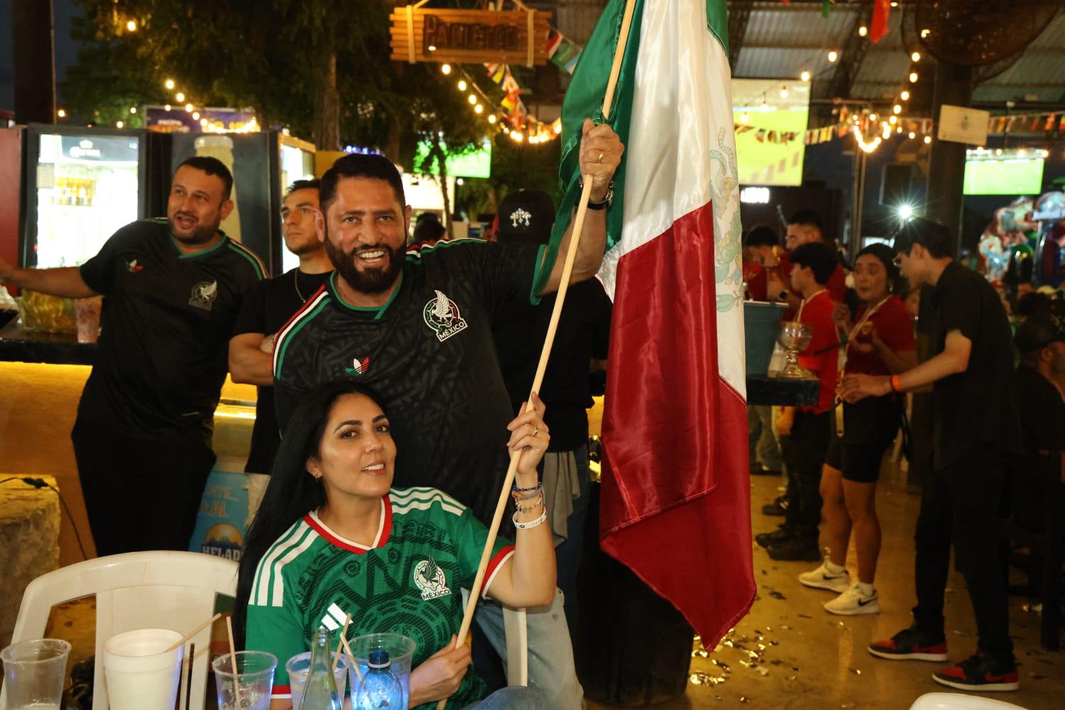 $!Pancho Barraza y Gabriela González.